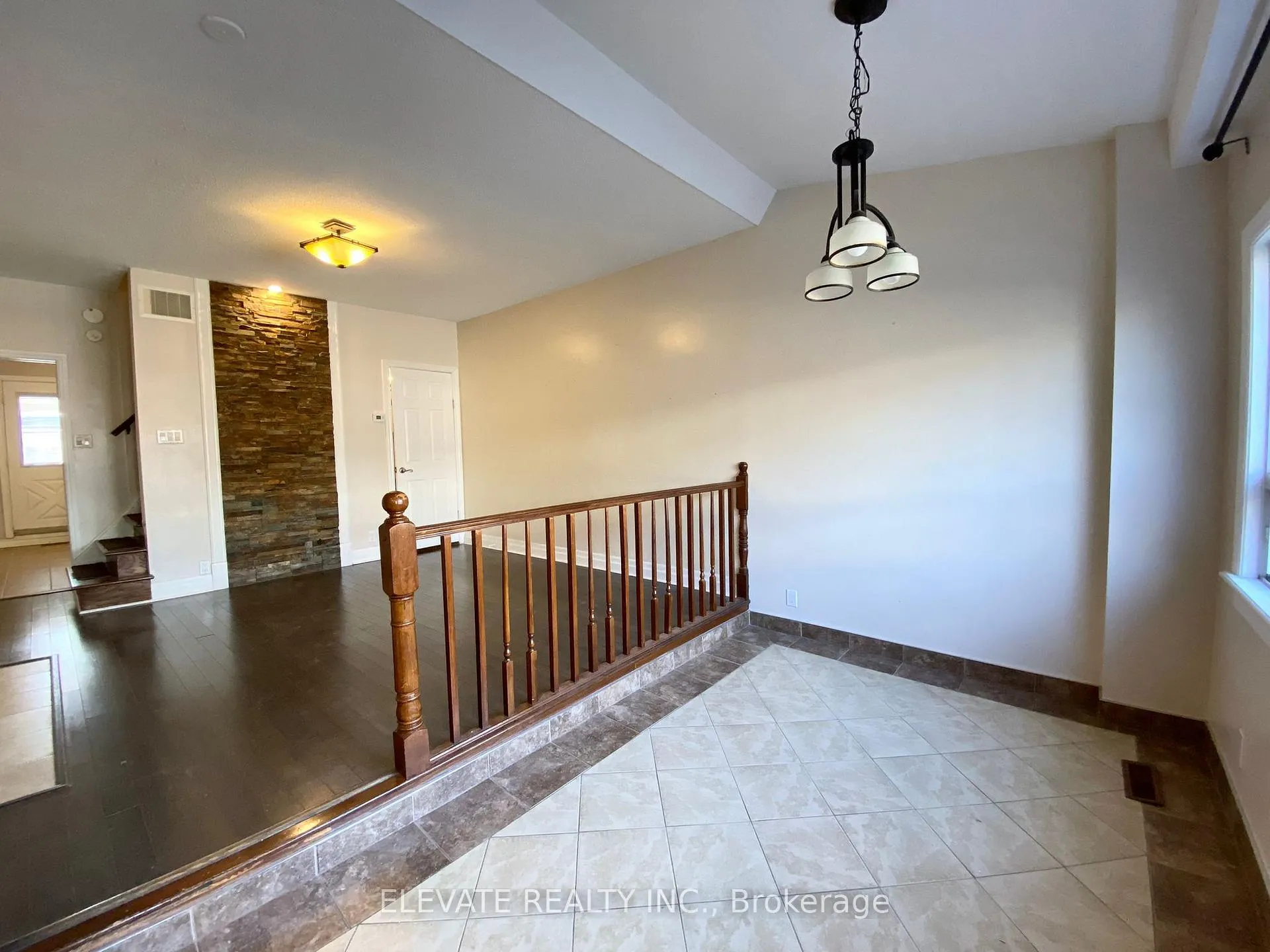 Photo 3 of 268 Silverthorn Avenue, Toronto, Weston-Pellam Park — HOMEH