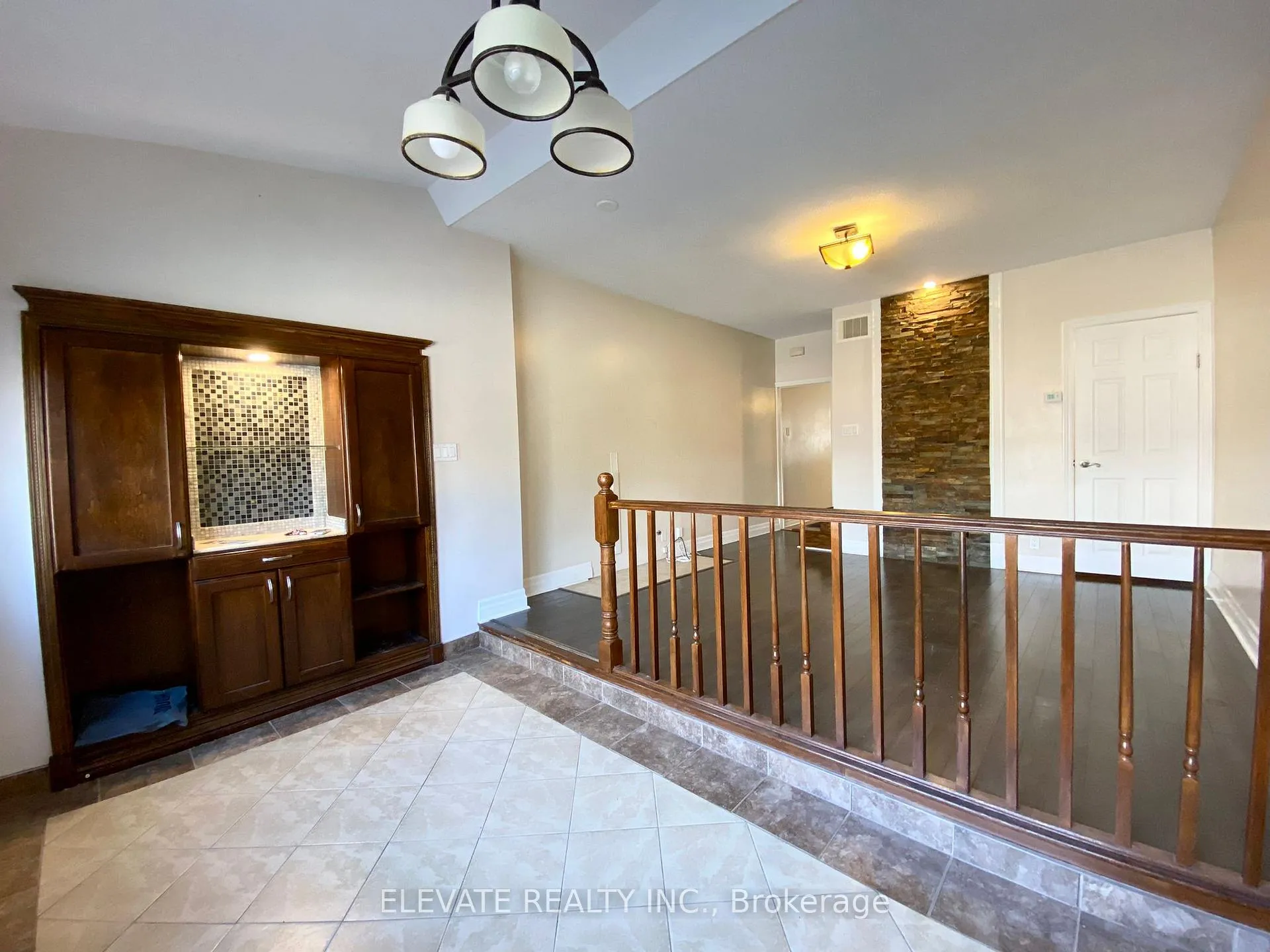 Photo 5 of 268 Silverthorn Avenue, Toronto, Weston-Pellam Park — HOMEH
