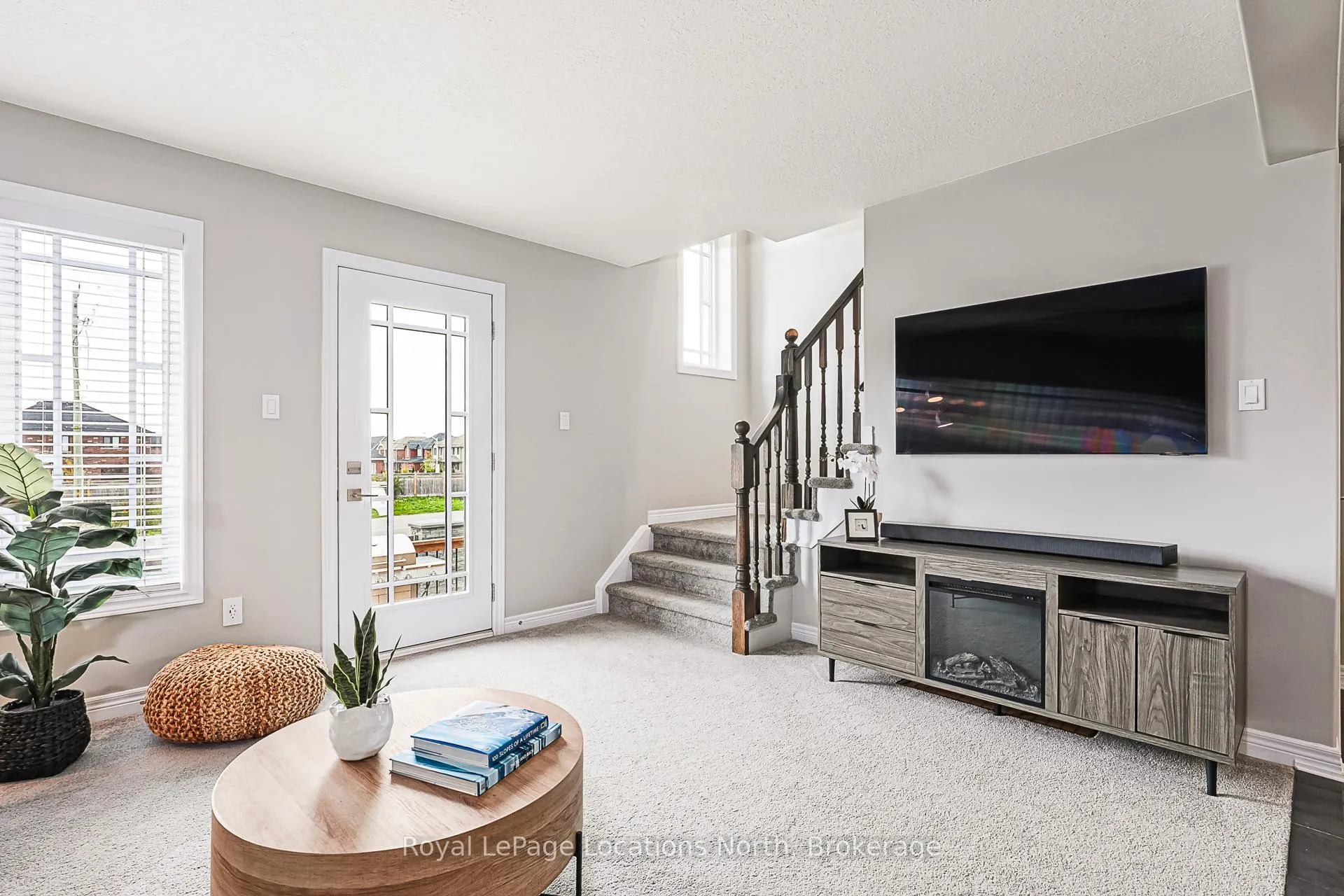 Photo 7 of 10 Foley Crescent, Collingwood — HOMEH