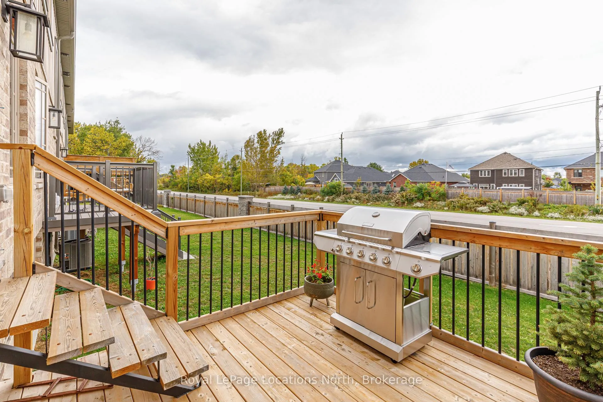 Photo 16 of 10 Foley Crescent, Collingwood — HOMEH