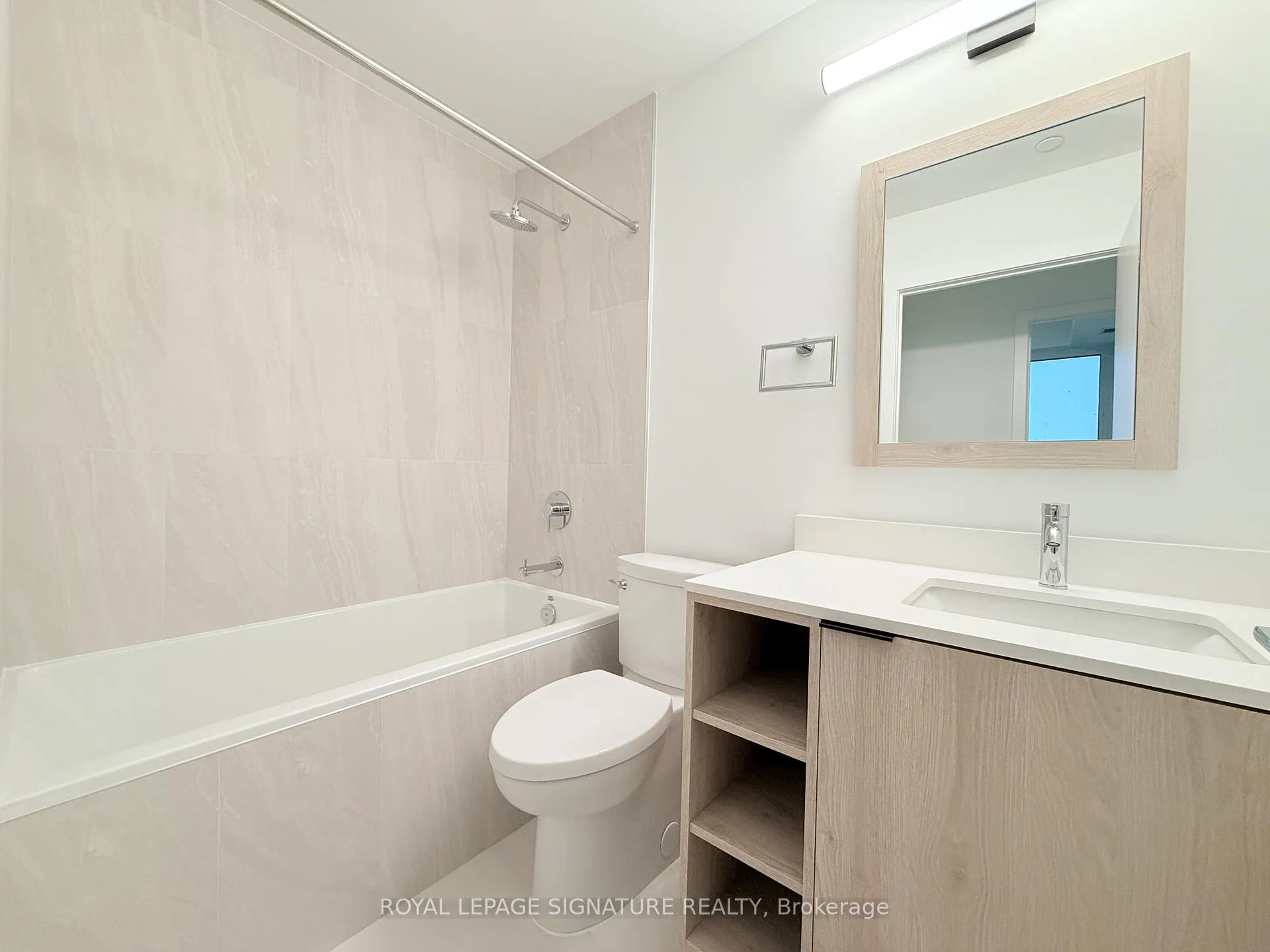 Photo 7 of Unit 923, 1007 The Queensway, Etobicoke, Islington-City Centre West — HOMEH