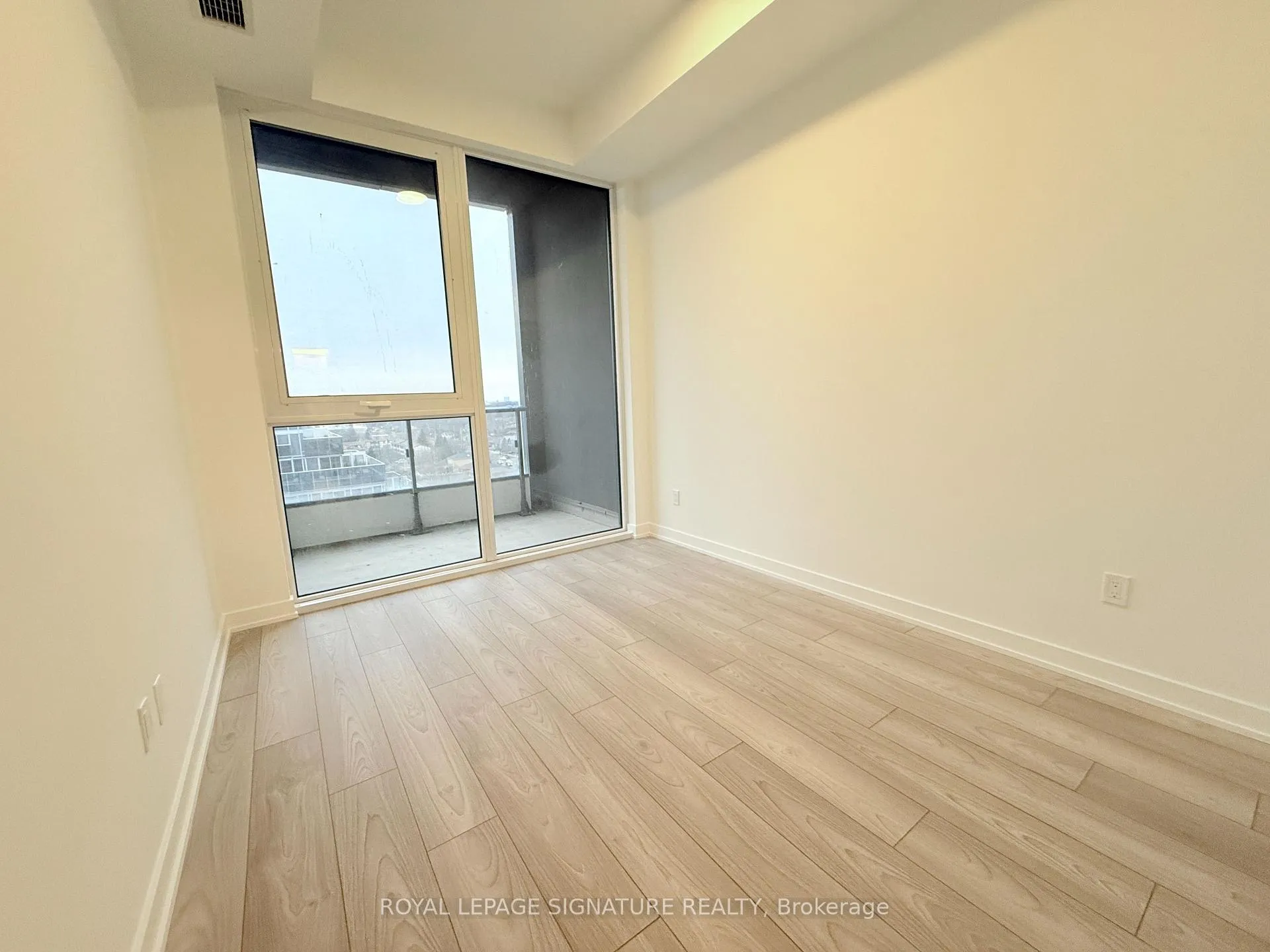 Photo 9 of Unit 923, 1007 The Queensway, Etobicoke, Islington-City Centre West — HOMEH
