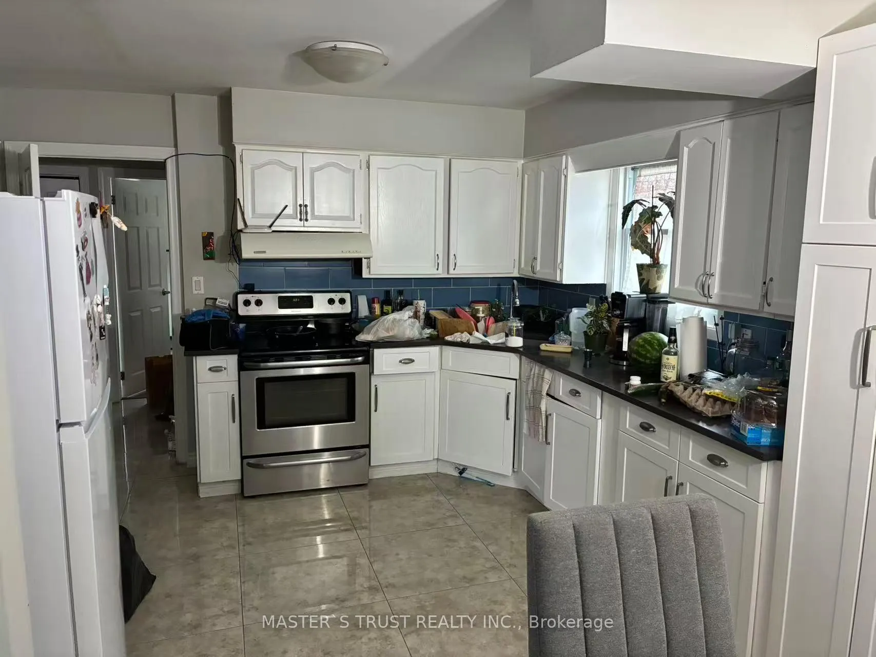 Photo 8 of 32 Gale Crescent, St. Catharines, E. Chester — HOMEH