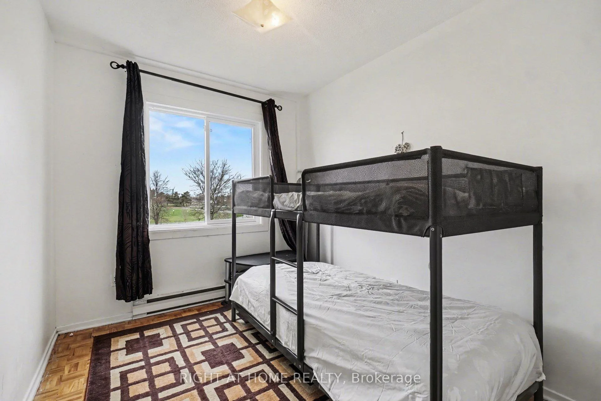 Photo 21 of Unit 305B, 2044 Arrowsmith Drive, Ottawa, Beacon Hill South — HOMEH