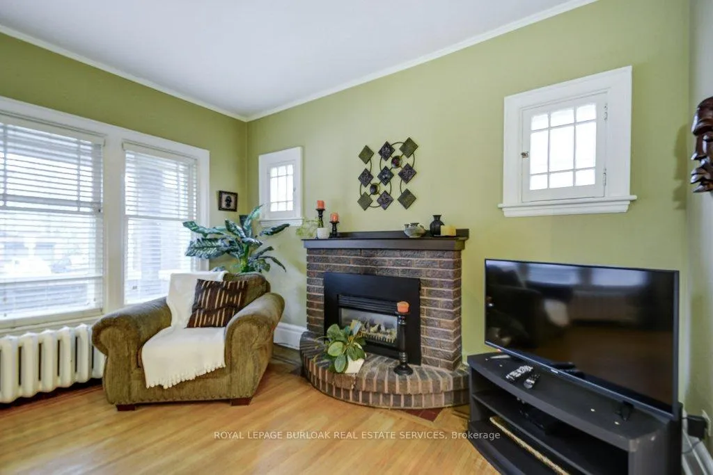 Photo 9 of 46 Sherman Avenue S, Hamilton, Gibson — HOMEH