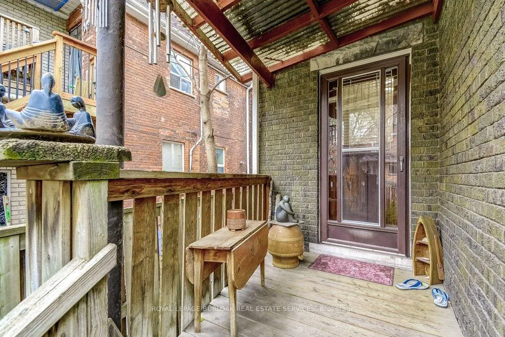 Photo 32 of 46 Sherman Avenue S, Hamilton, Gibson — HOMEH