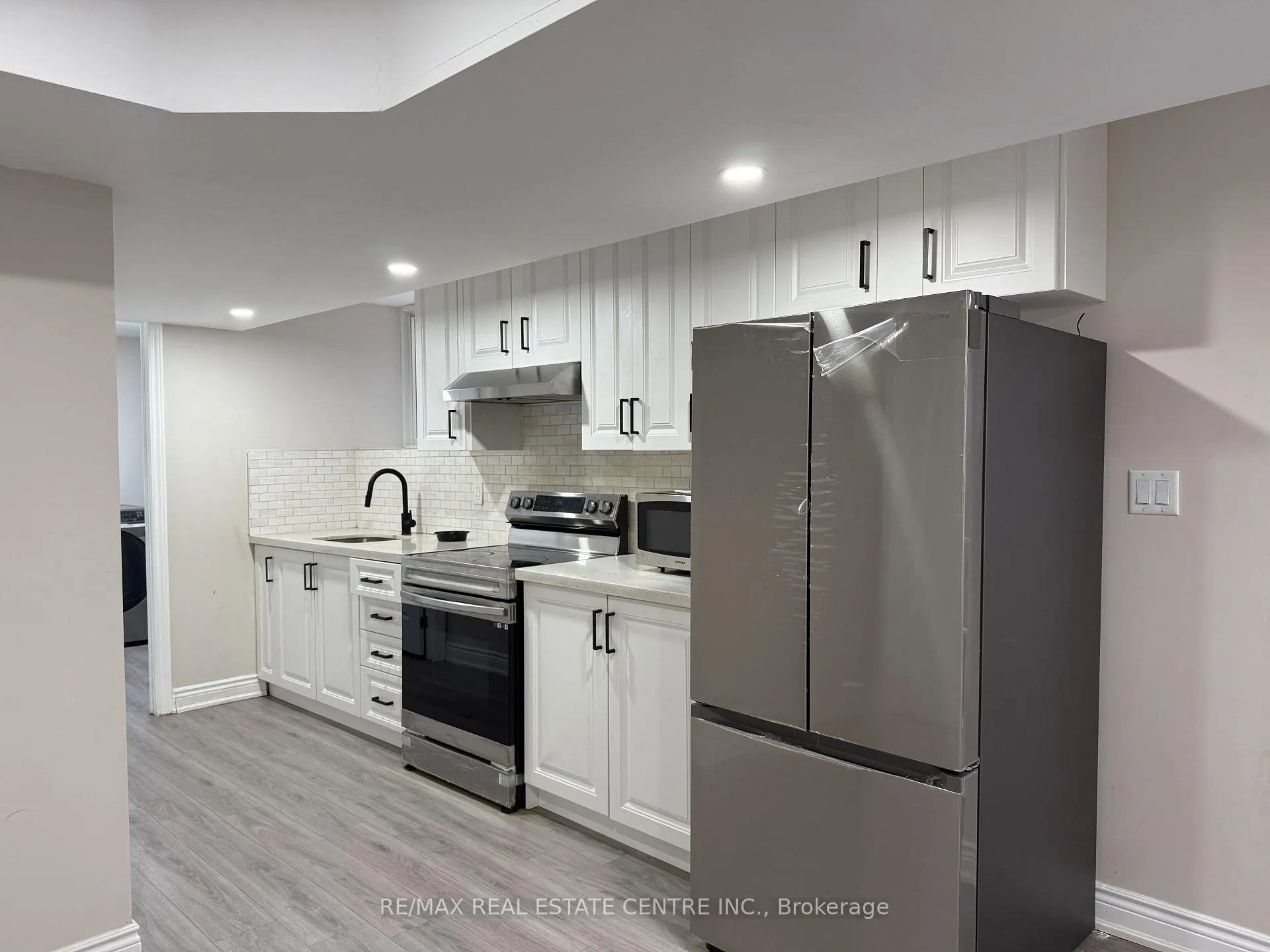 Photo 6 of Unit BASEMENT, 320 Sedgewood Street, Kitchener, Doon South — HOMEH