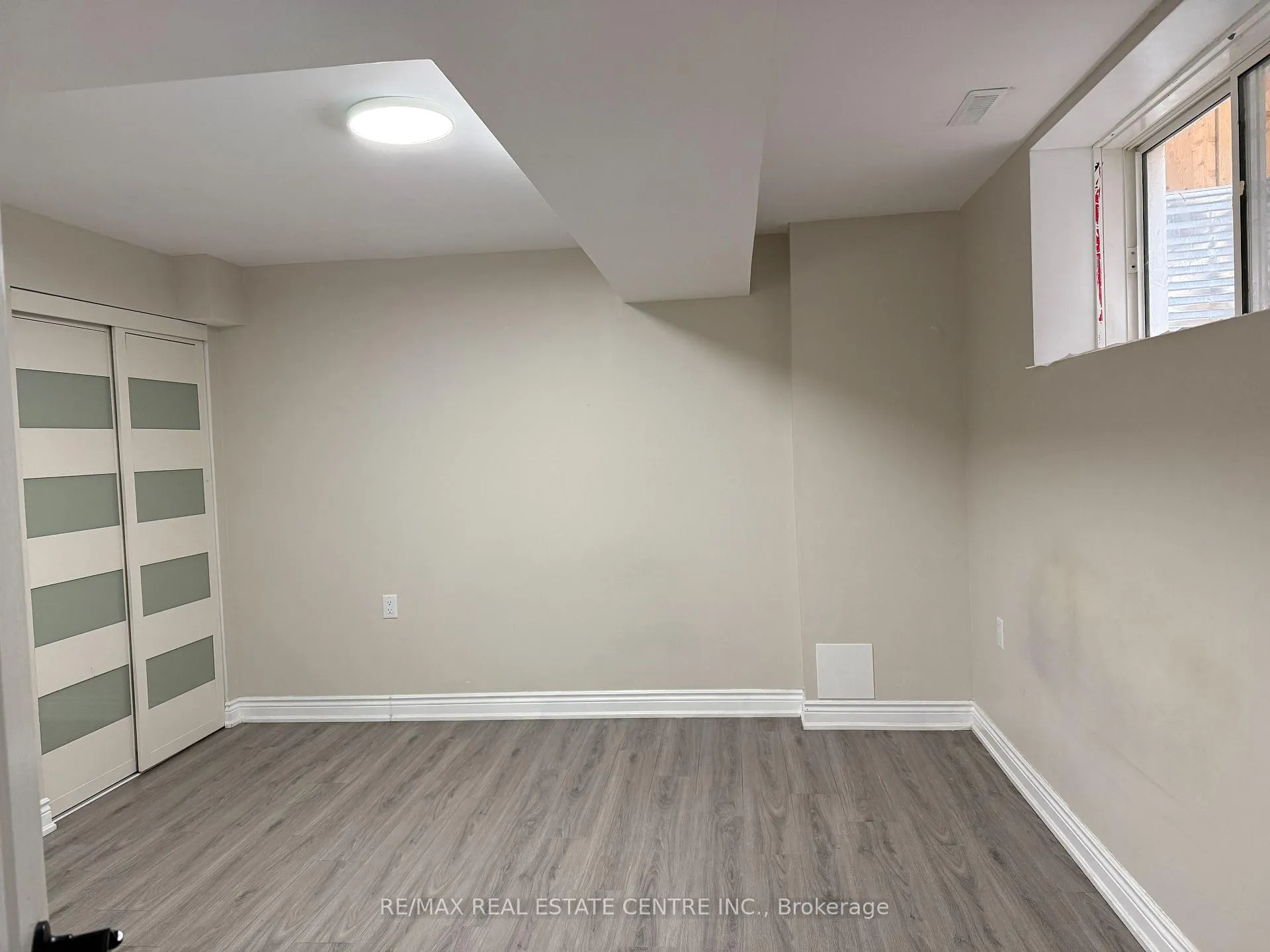 Photo 8 of Unit BASEMENT, 320 Sedgewood Street, Kitchener, Doon South — HOMEH