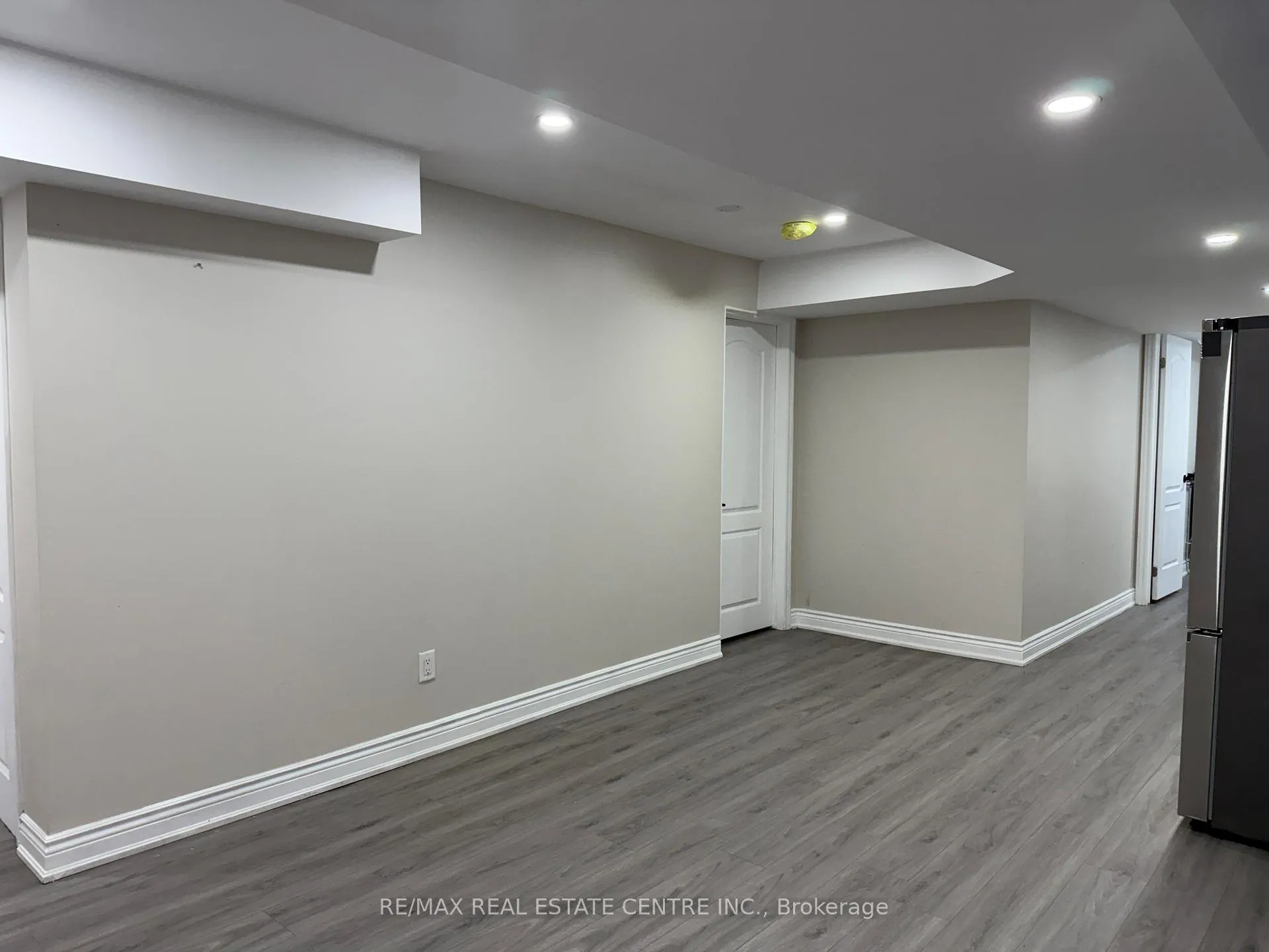 Photo 17 of Unit BASEMENT, 320 Sedgewood Street, Kitchener, Doon South — HOMEH