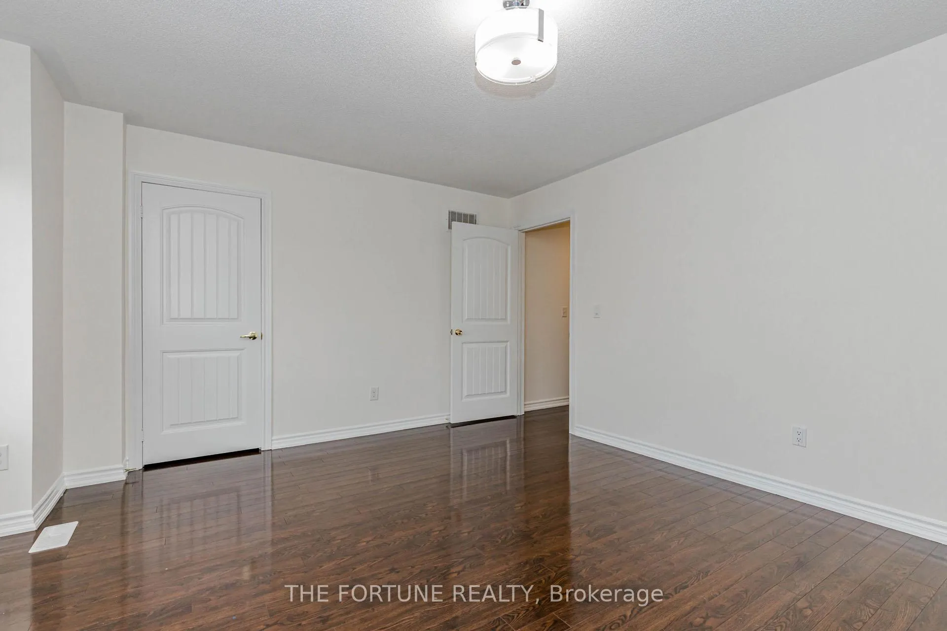 Photo 42 of 16 Haviland Circle, Brampton, Sandringham-Wellington — HOMEH