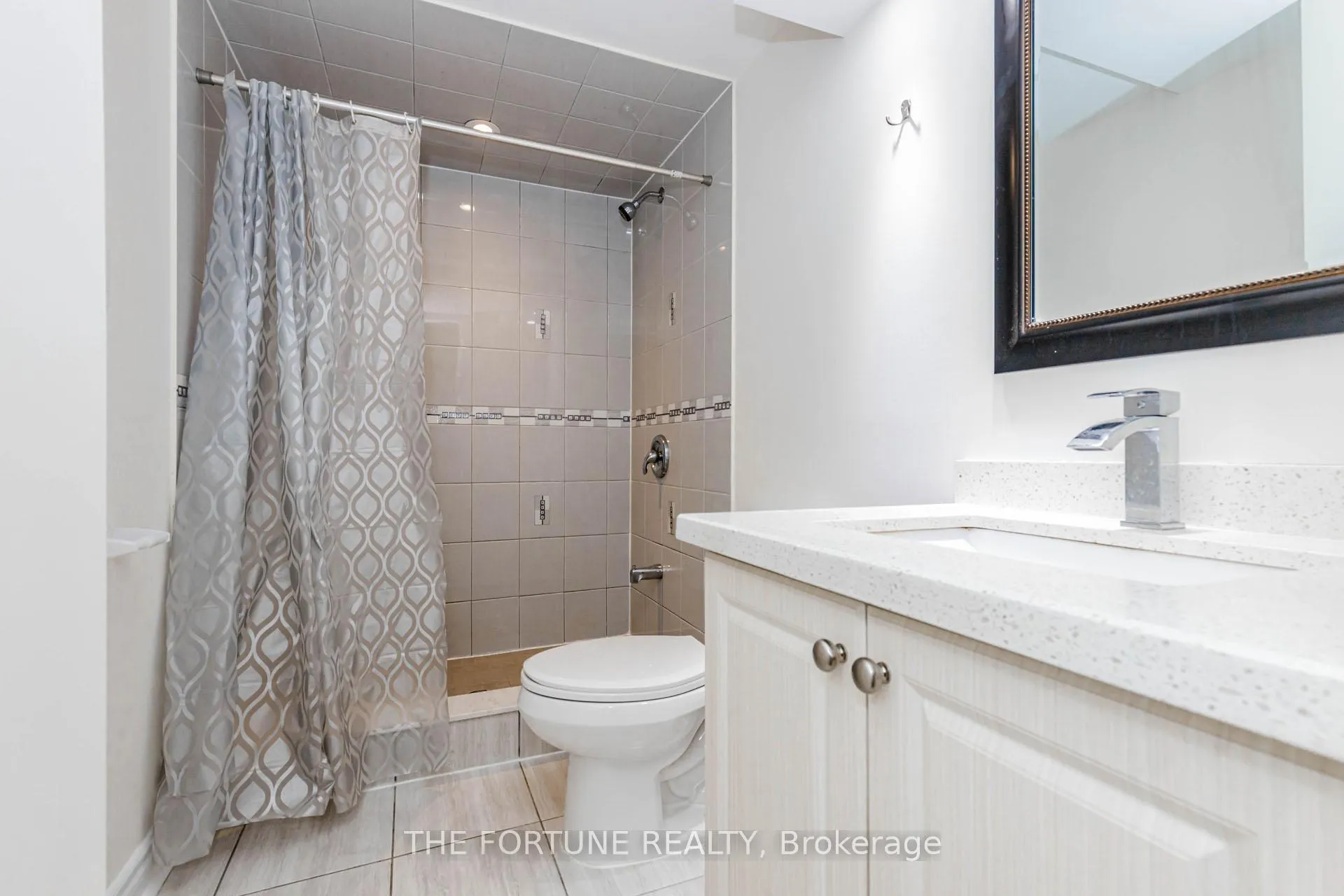 Photo 48 of 16 Haviland Circle, Brampton, Sandringham-Wellington — HOMEH