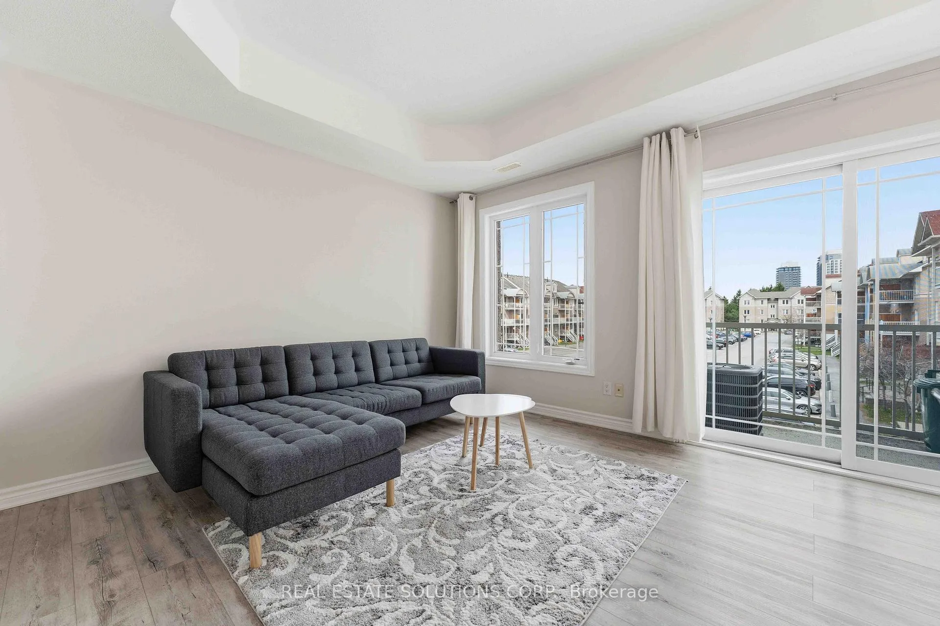 Photo 12 of Unit 5, 200 Paseo Private, Ottawa, Centrepointe — HOMEH