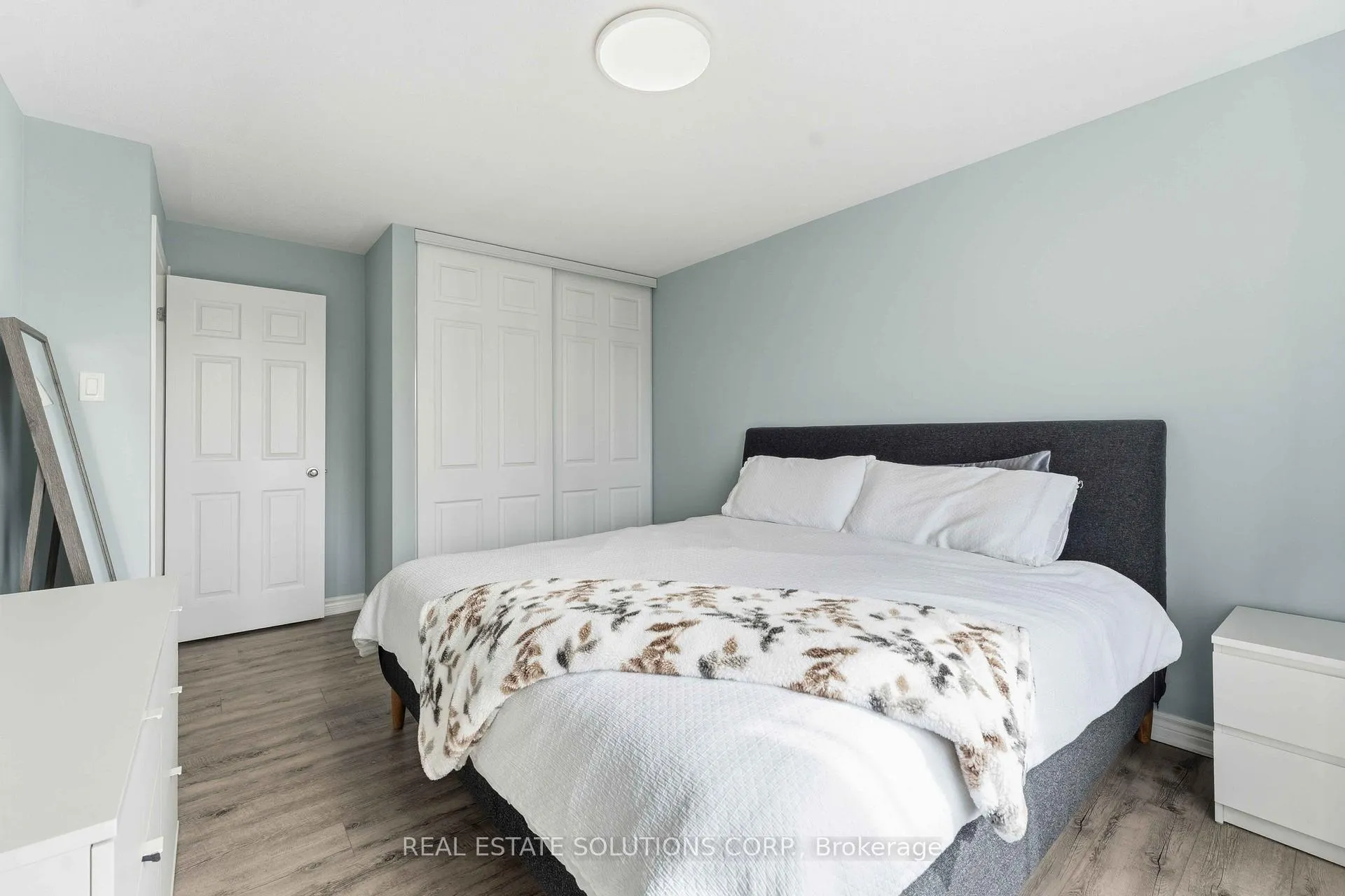 Photo 26 of Unit 5, 200 Paseo Private, Ottawa, Centrepointe — HOMEH