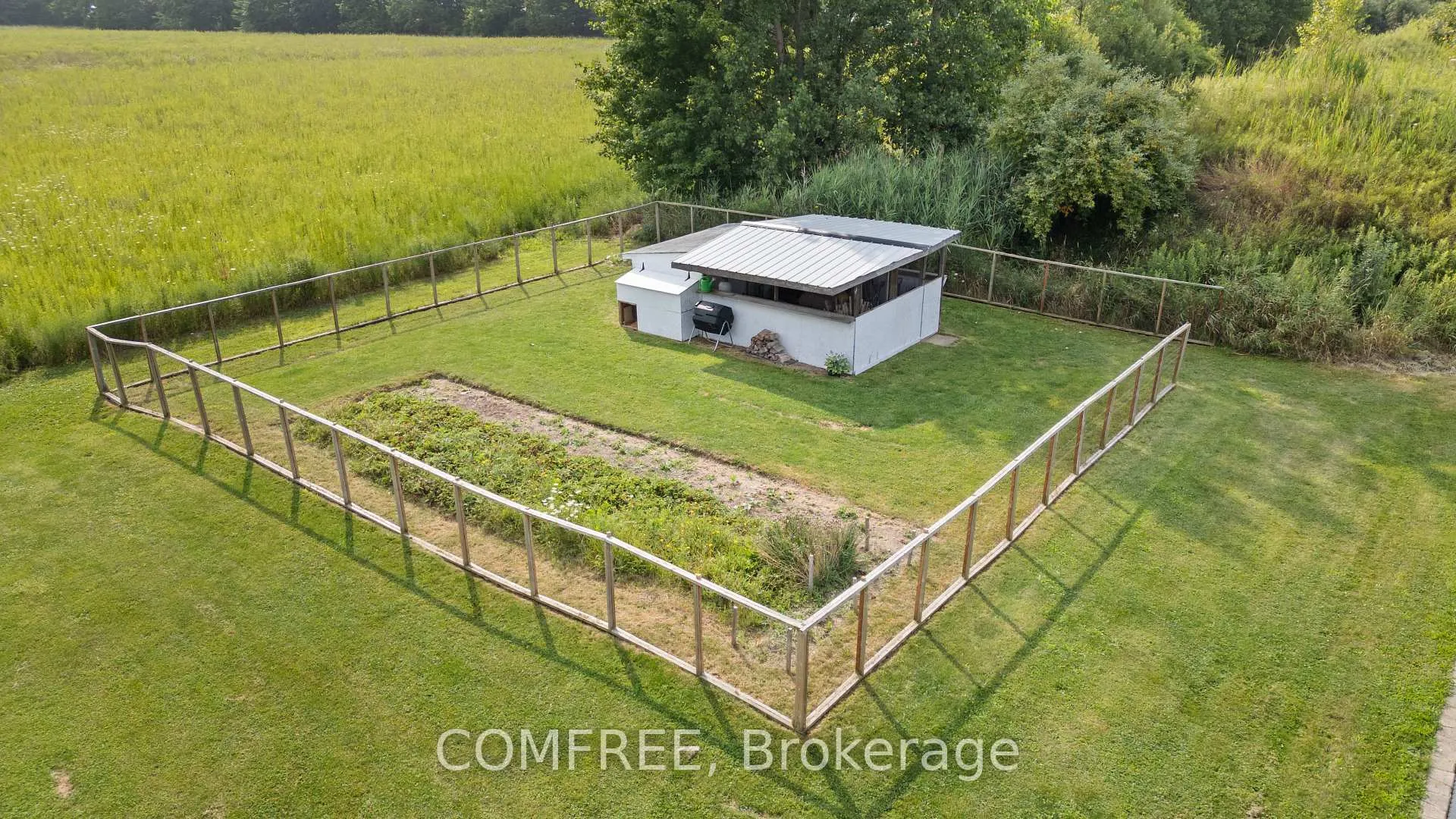 Photo 42 of 1 Starlight Lane, Thames Centre, Rural Thames Centre — HOMEH