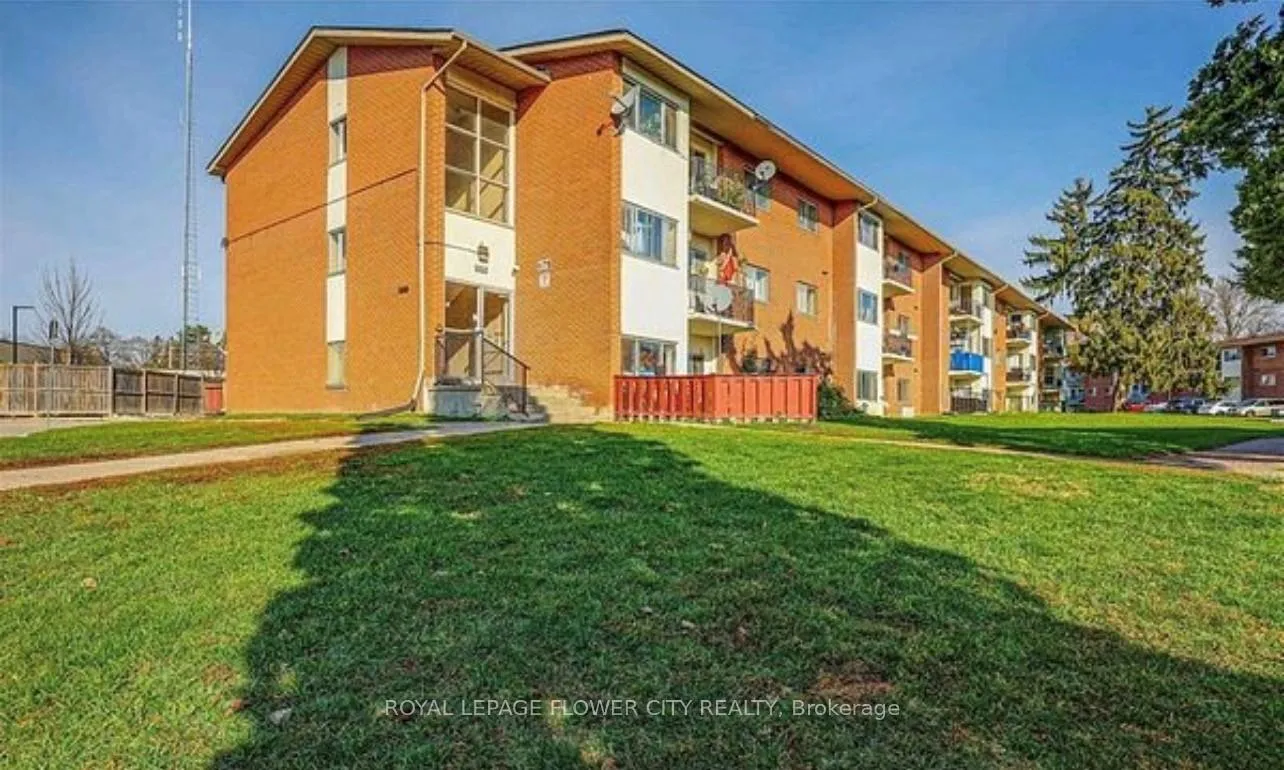 Front of Unit 107, 1176 Hamilton Road