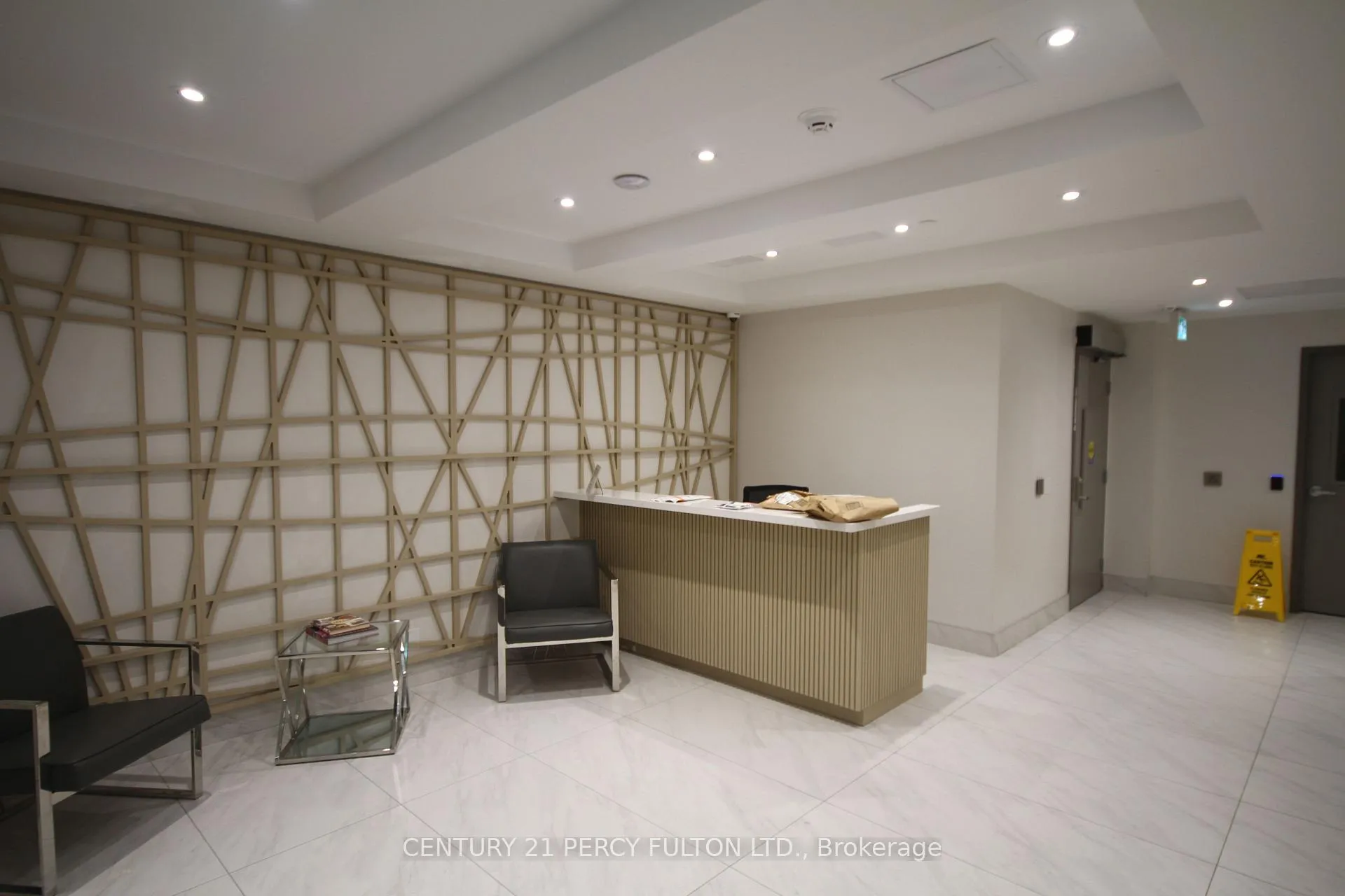 Photo 6 of Unit 109, 55 Clarington Boulevard, Clarington, Bowmanville — HOMEH