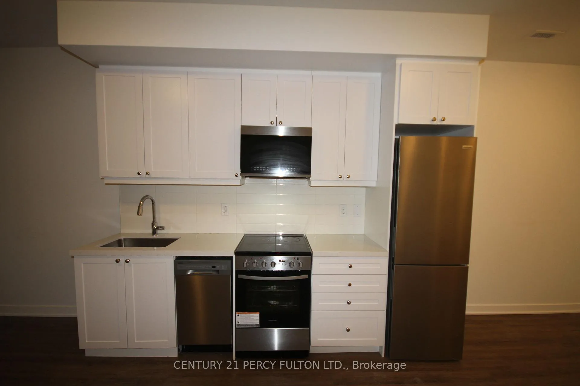 Photo 10 of Unit 109, 55 Clarington Boulevard, Clarington, Bowmanville — HOMEH