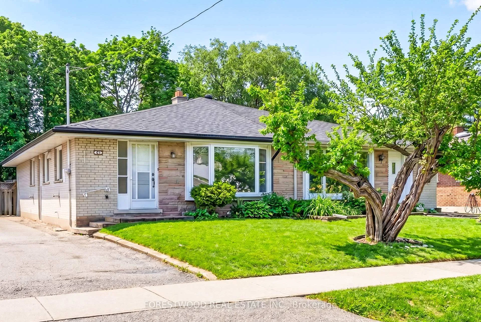 Front of 22 Lormar Drive