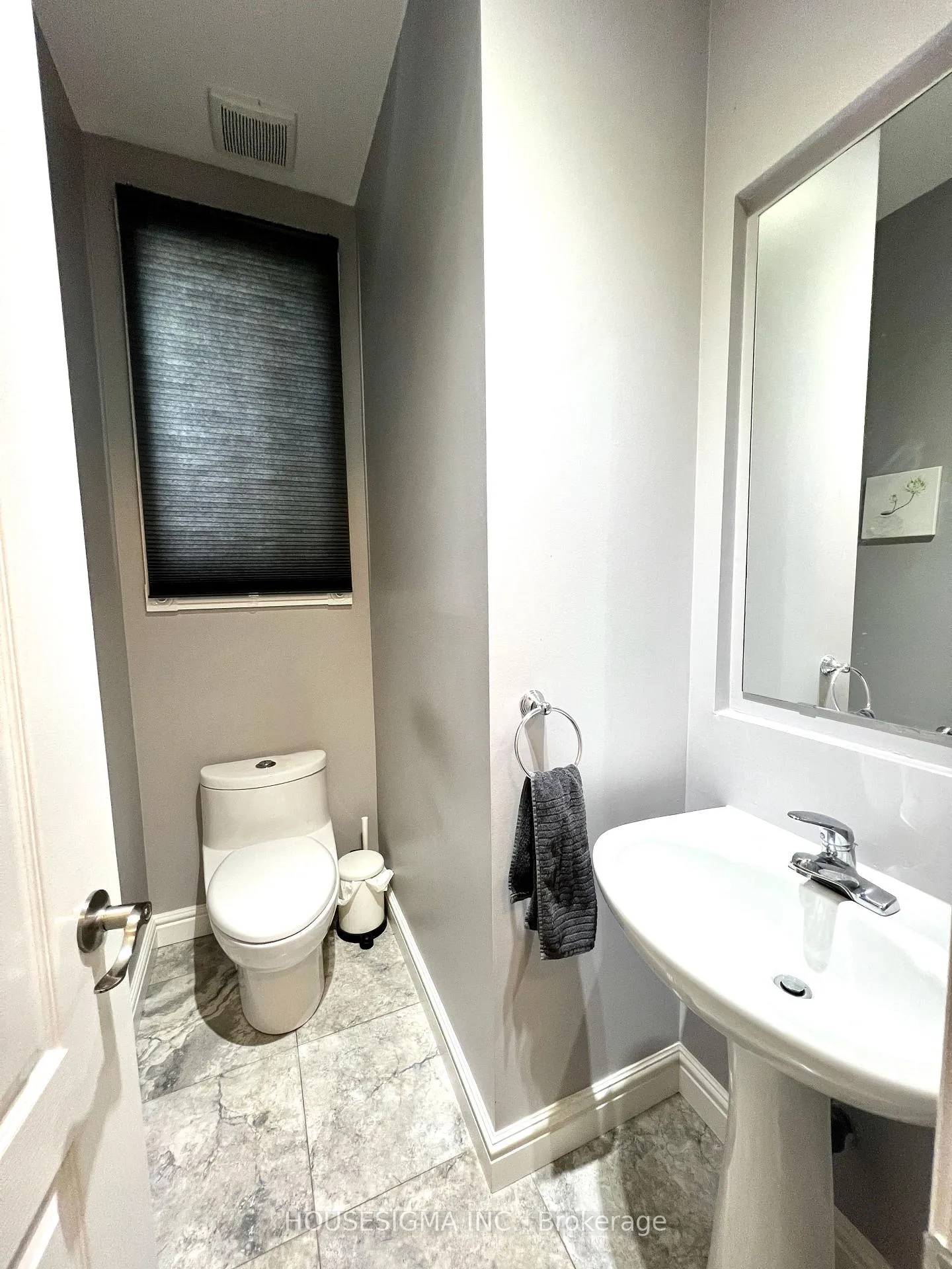 Photo 19 of 123 Wildberry Crescent, Vaughan, Vellore Village — HOMEH