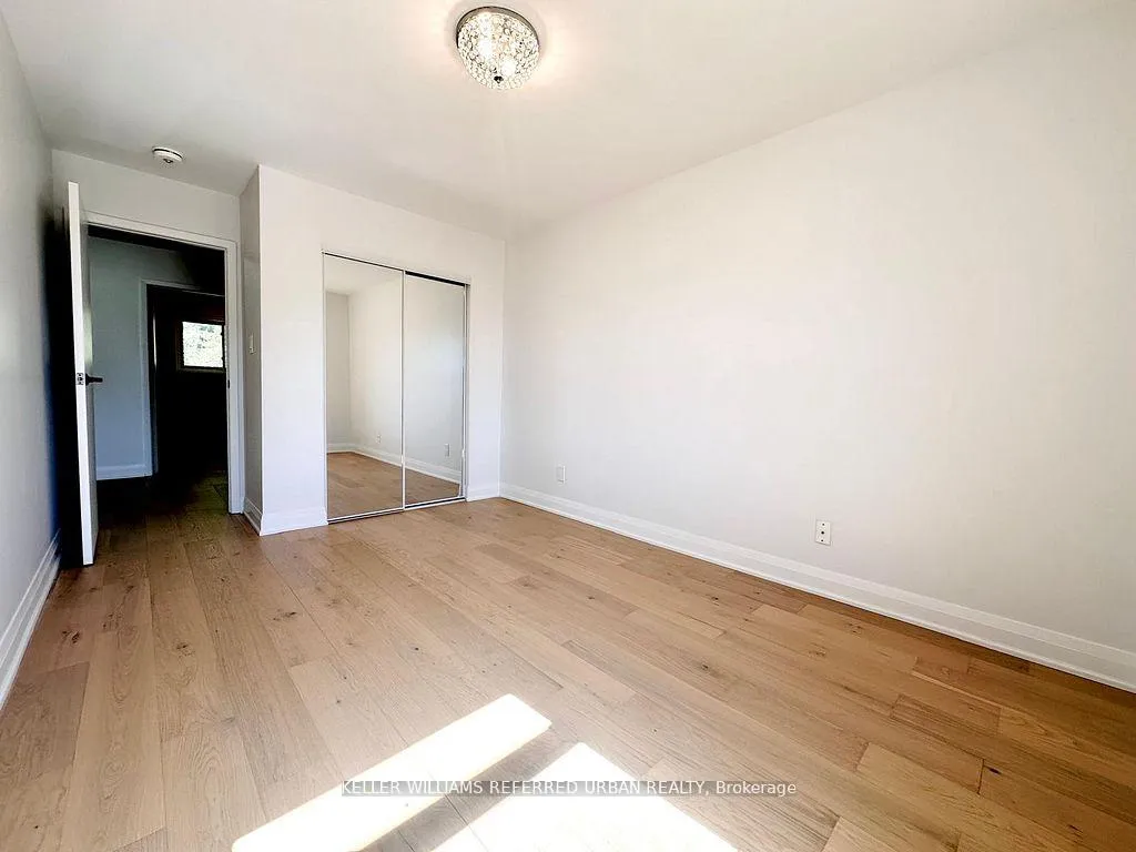Photo 9 of Unit Main, 906 Marinet Crescent, Pickering, West Shore — HOMEH