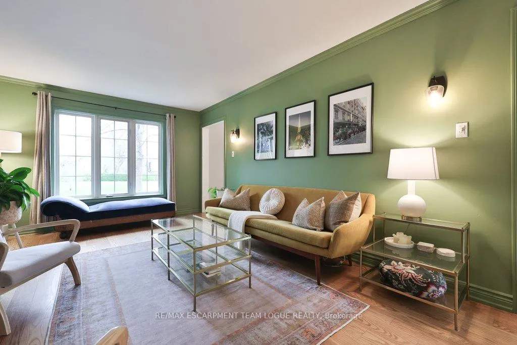 Photo 5 of 690 Lambshead Drive, Burlington, Brant — HOMEH