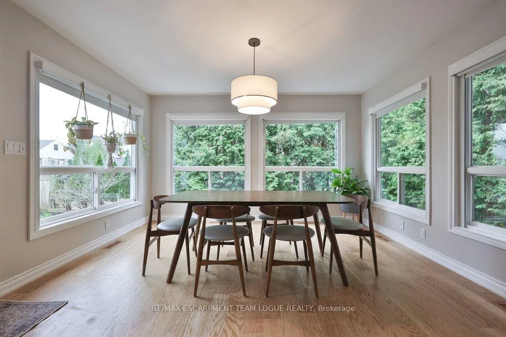 Photo 12 of 690 Lambshead Drive, Burlington, Brant — HOMEH