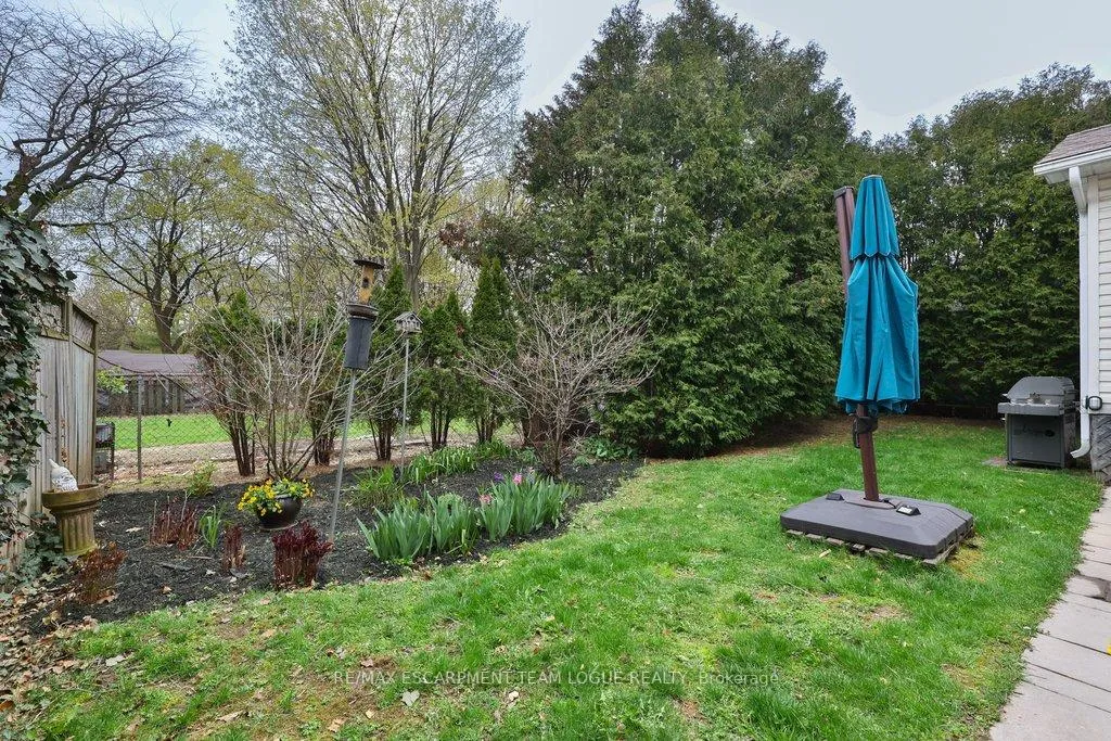 Photo 41 of 690 Lambshead Drive, Burlington, Brant — HOMEH