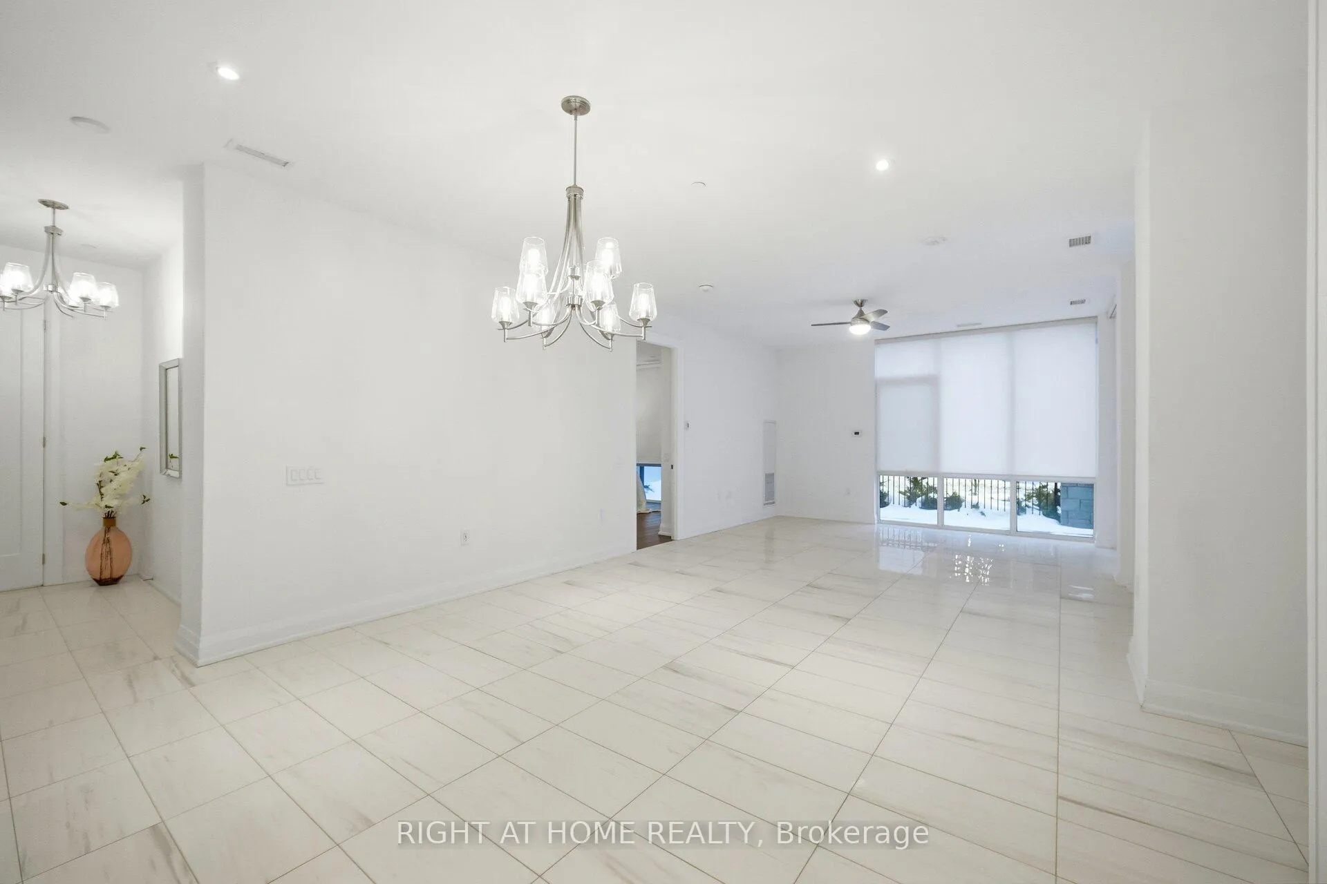 Photo 18 of Unit 105, 42 Mill Street, Halton Hills, Georgetown — HOMEH