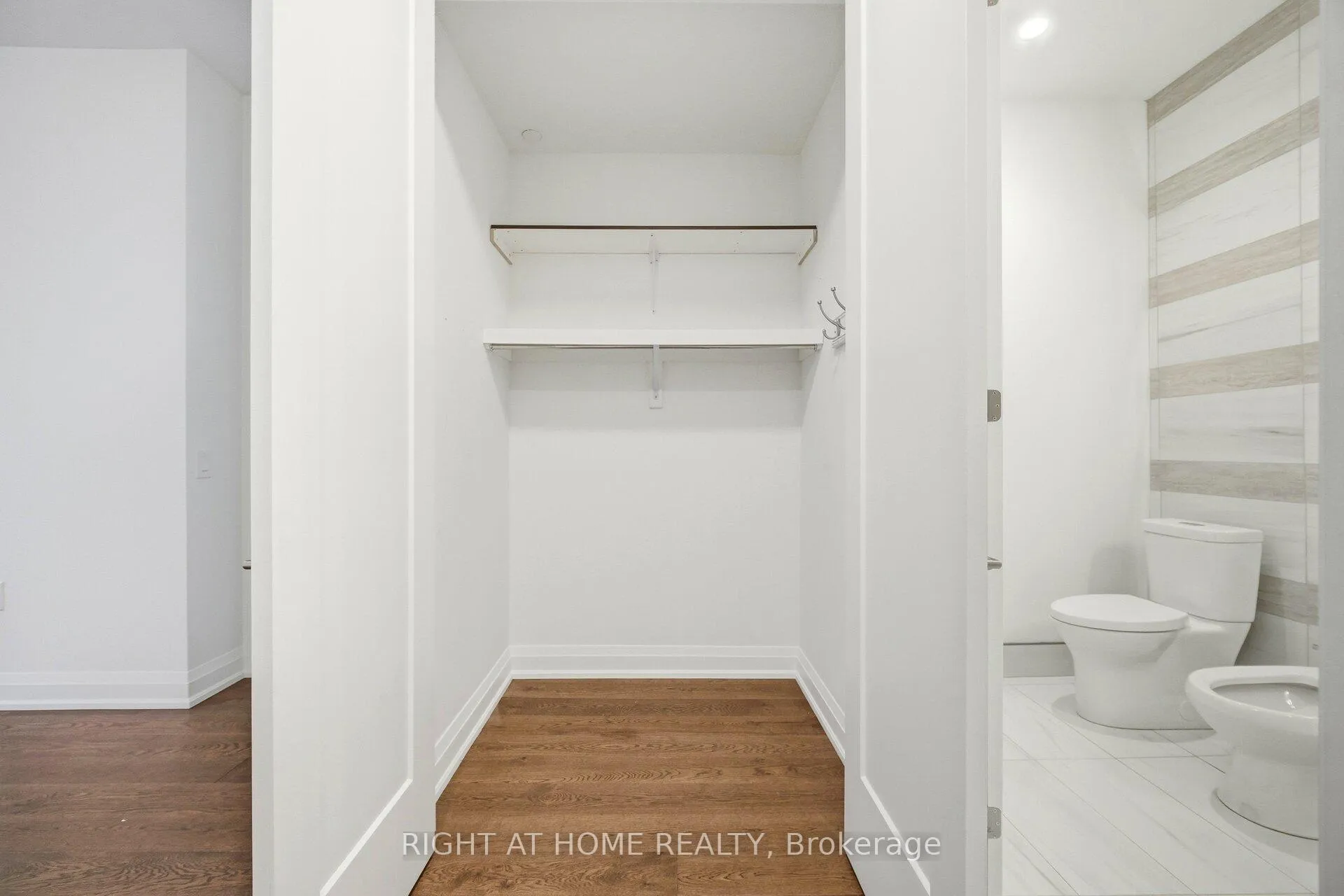 Photo 37 of Unit 105, 42 Mill Street, Halton Hills, Georgetown — HOMEH