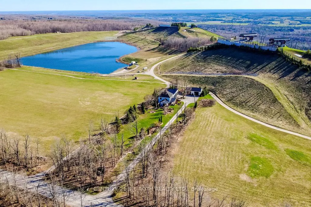 Photo 4 of 4885 6 Line N, Oro-Medonte, Moonstone — HOMEH