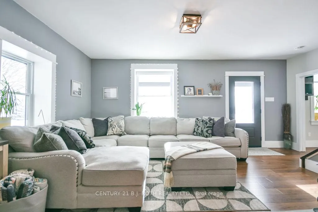 Photo 6 of 4885 6 Line N, Oro-Medonte, Moonstone — HOMEH
