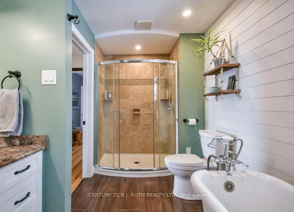Photo 27 of 4885 6 Line N, Oro-Medonte, Moonstone — HOMEH