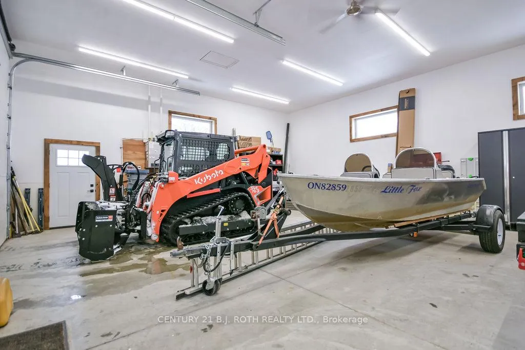 Photo 40 of 4885 6 Line N, Oro-Medonte, Moonstone — HOMEH