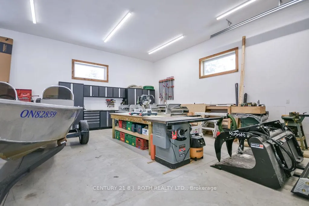 Photo 41 of 4885 6 Line N, Oro-Medonte, Moonstone — HOMEH