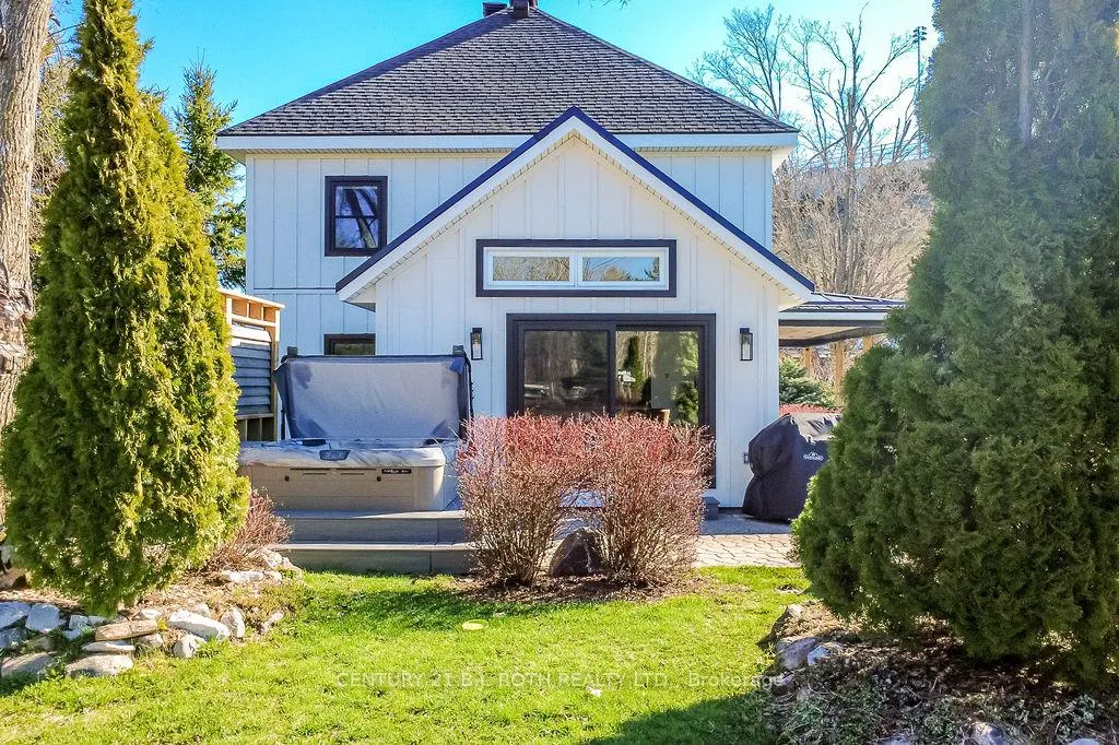 Photo 45 of 4885 6 Line N, Oro-Medonte, Moonstone — HOMEH