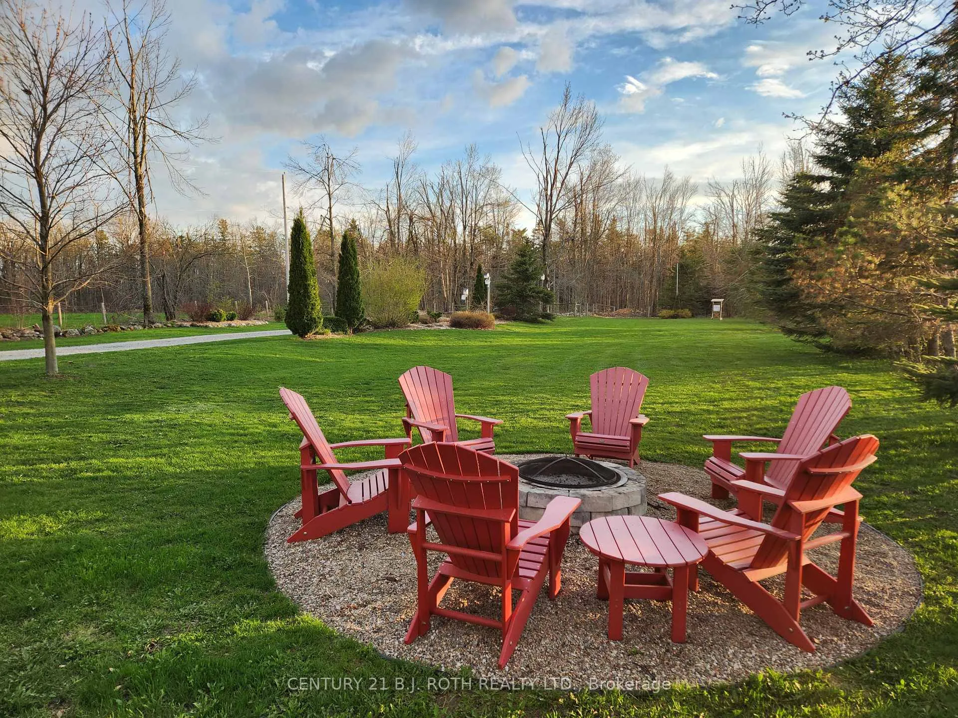 Photo 47 of 4885 6 Line N, Oro-Medonte, Moonstone — HOMEH
