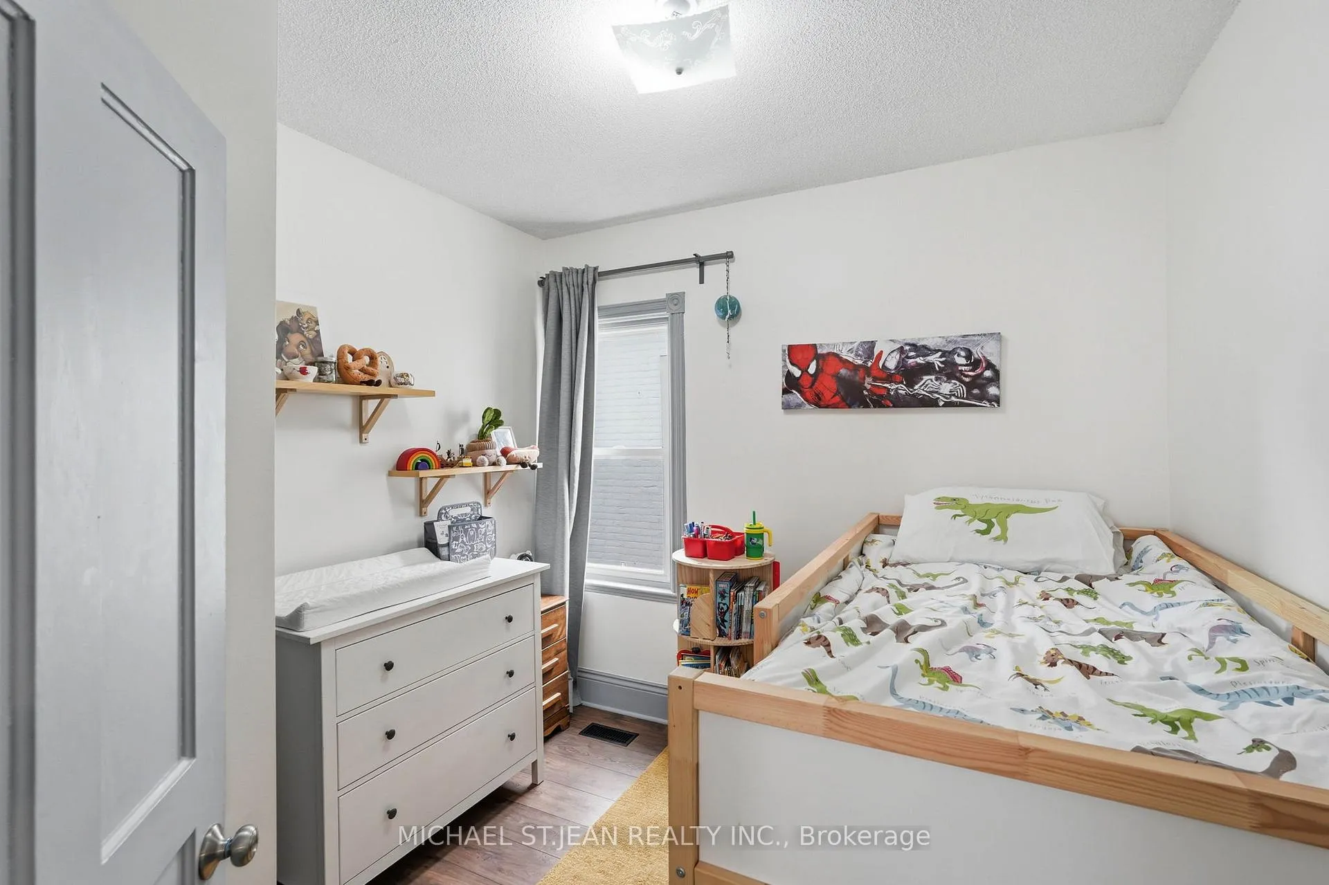 Photo 20 of 13 Gordon Street, Brantford — HOMEH