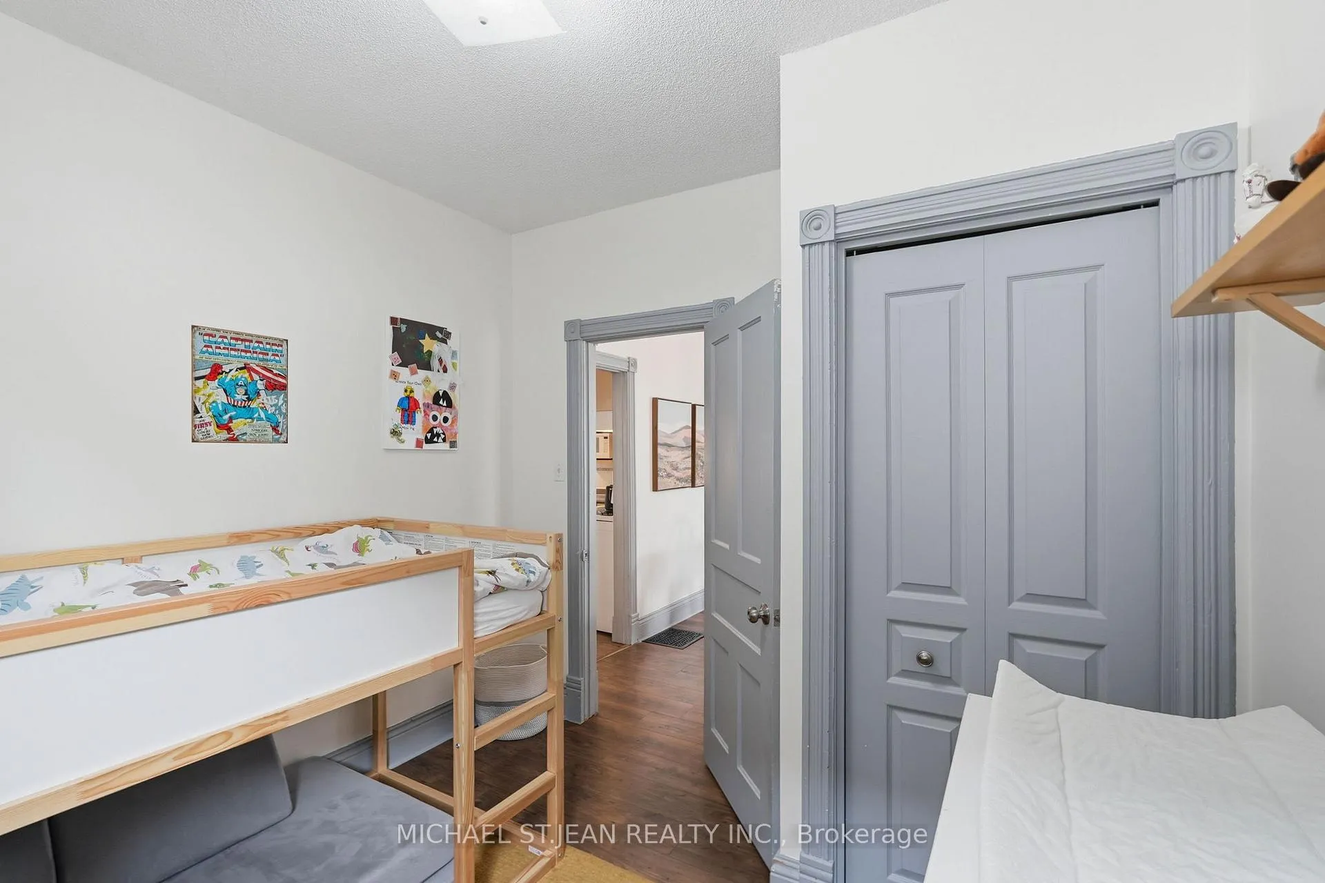 Photo 21 of 13 Gordon Street, Brantford — HOMEH