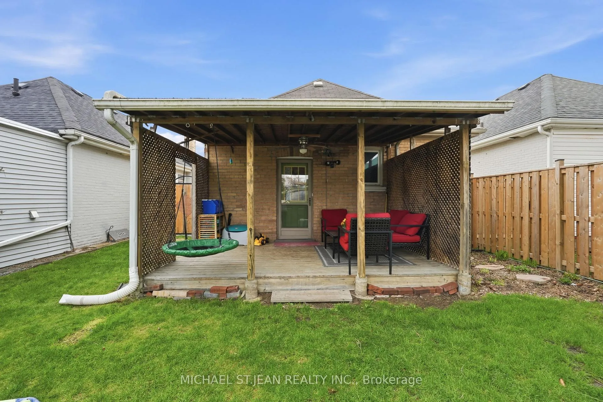 Photo 26 of 13 Gordon Street, Brantford — HOMEH