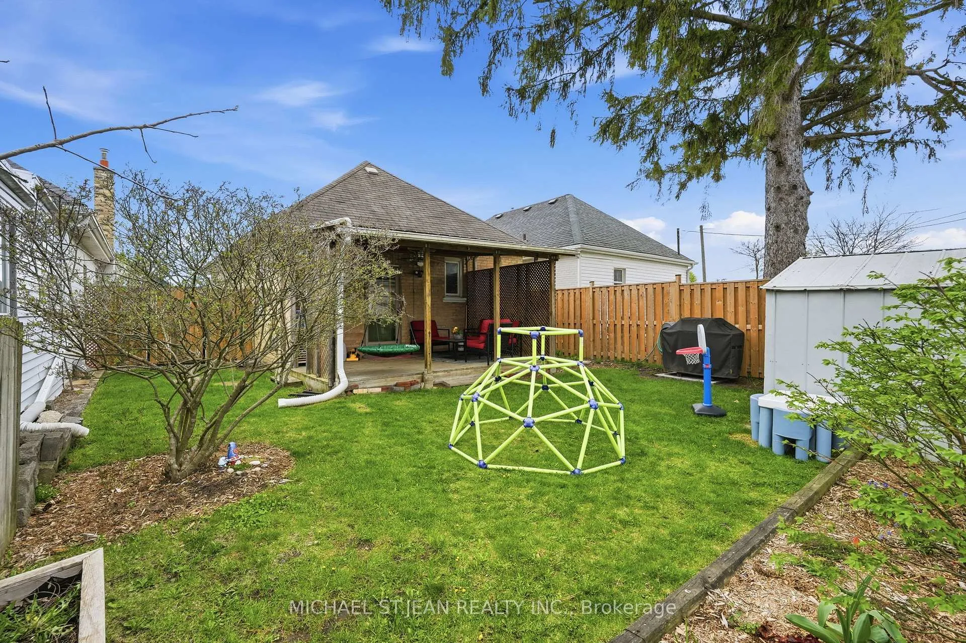Photo 28 of 13 Gordon Street, Brantford — HOMEH