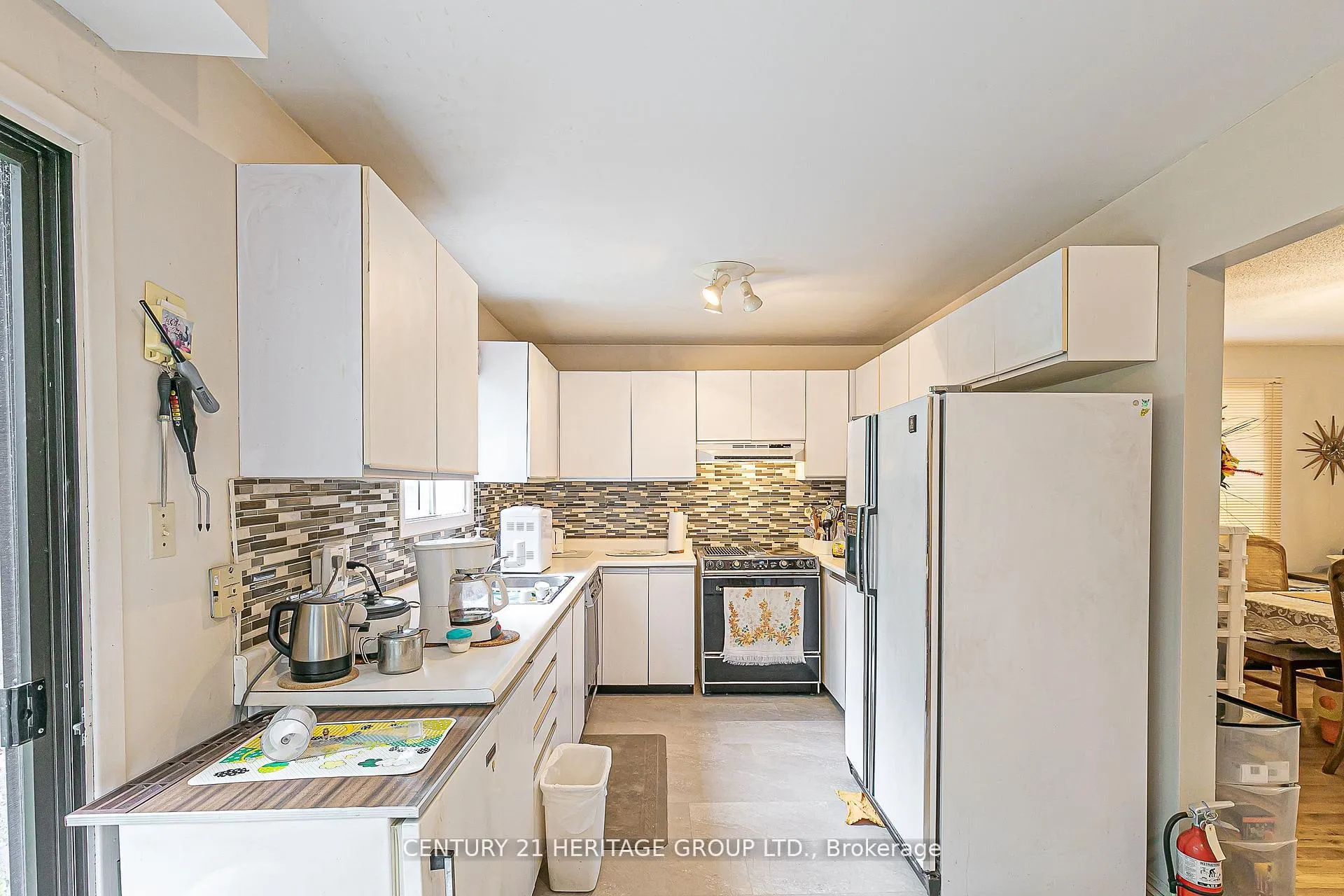 Photo 7 of 261 Badessa Circle, Vaughan, Brownridge — HOMEH