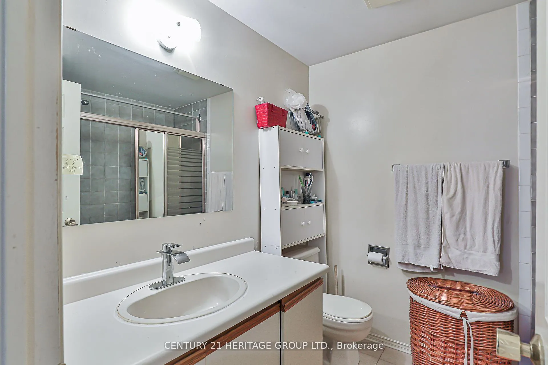 Photo 19 of 261 Badessa Circle, Vaughan, Brownridge — HOMEH
