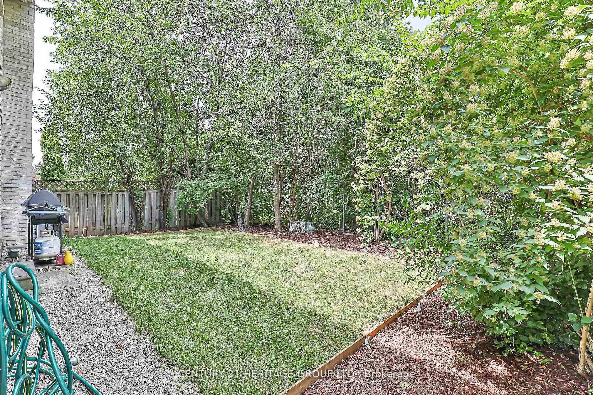 Photo 20 of 261 Badessa Circle, Vaughan, Brownridge — HOMEH
