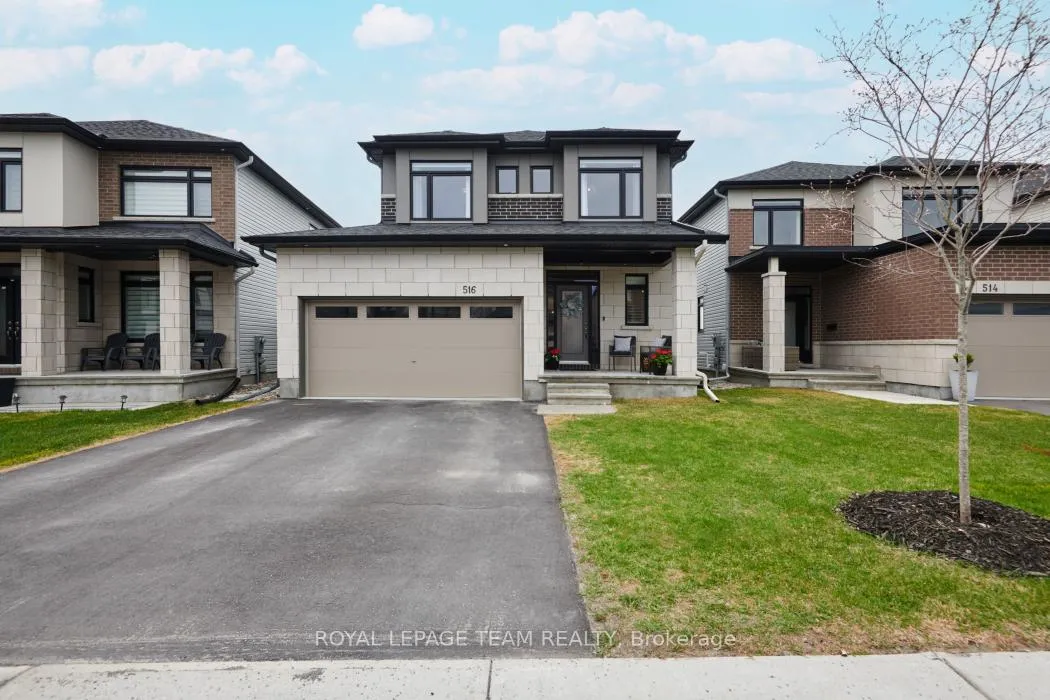 Front of 516 Bobolink Ridge