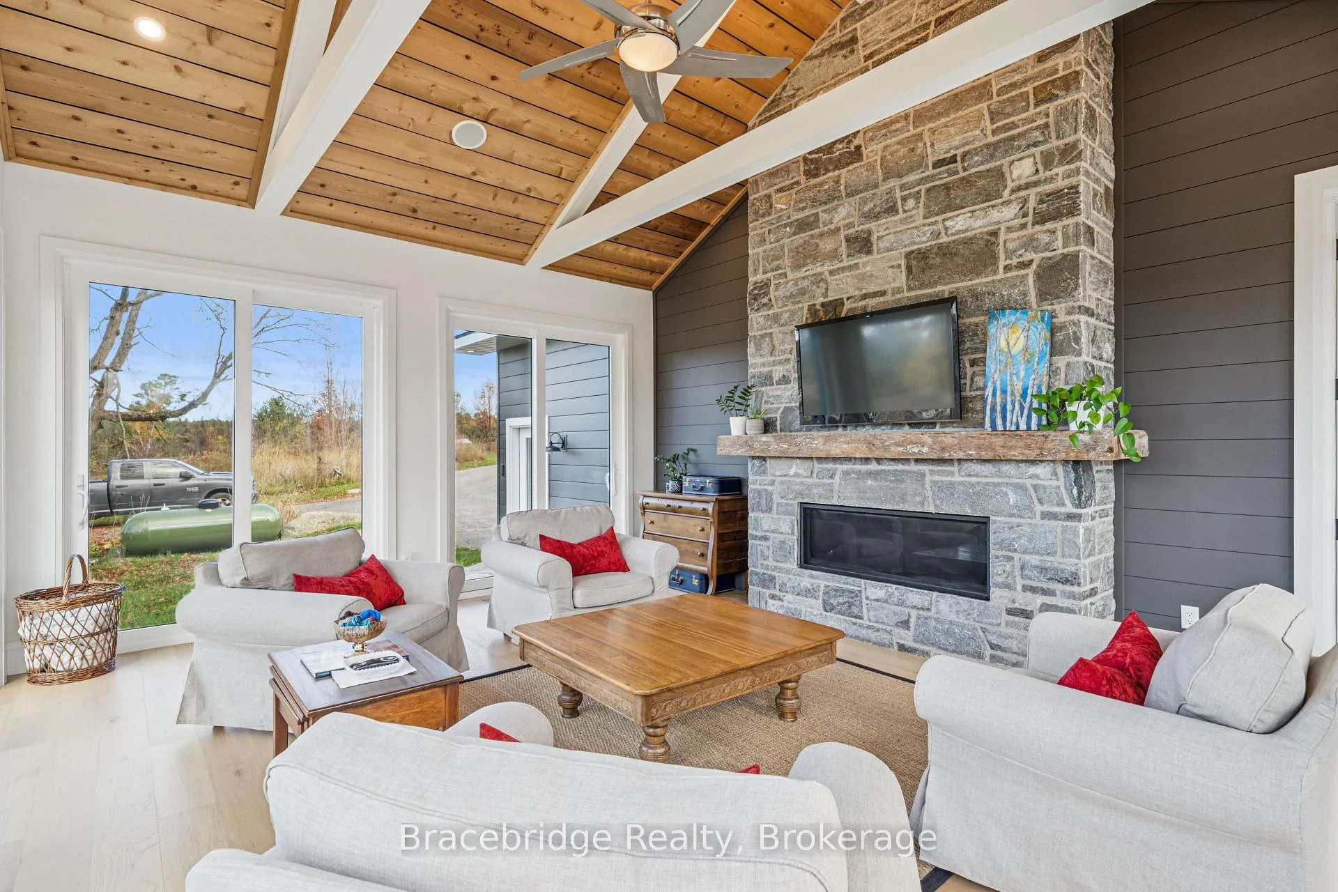 Photo 16 of 1006 Stephens Bay Road, Bracebridge, Muskoka (N) — HOMEH