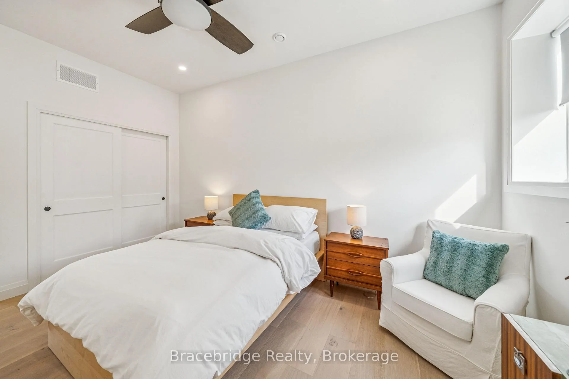 Photo 37 of 1006 Stephens Bay Road, Bracebridge, Muskoka (N) — HOMEH