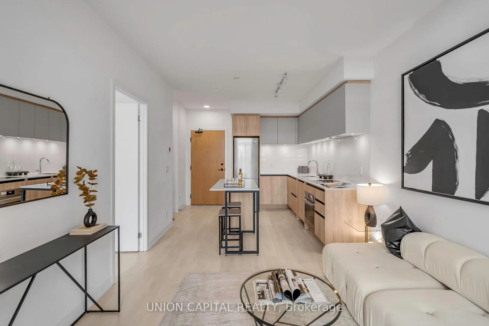 Photo 2 of Unit A611, 7950 Bathurst Street, Vaughan, Beverley Glen — HOMEH