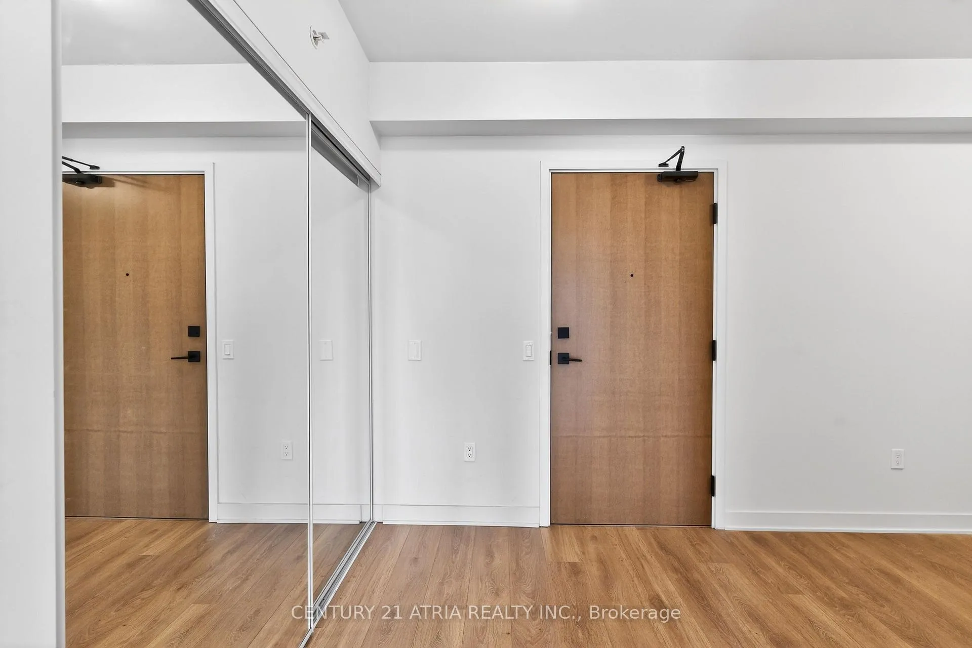 Photo 7 of Unit 3407, 2920 Hwy 7, Vaughan, Concord — HOMEH