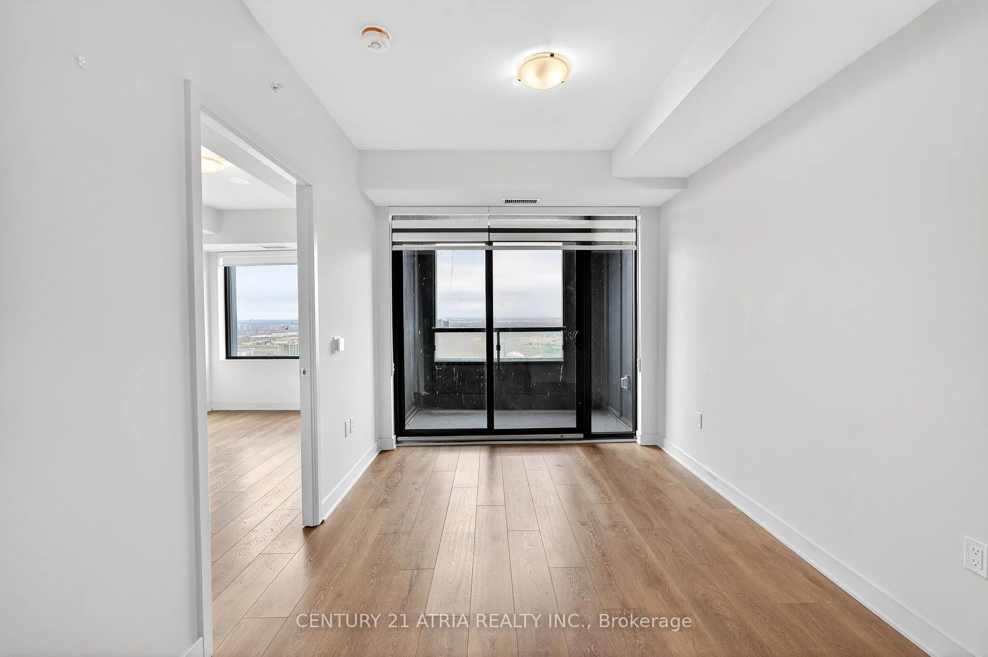 Photo 12 of Unit 3407, 2920 Hwy 7, Vaughan, Concord — HOMEH