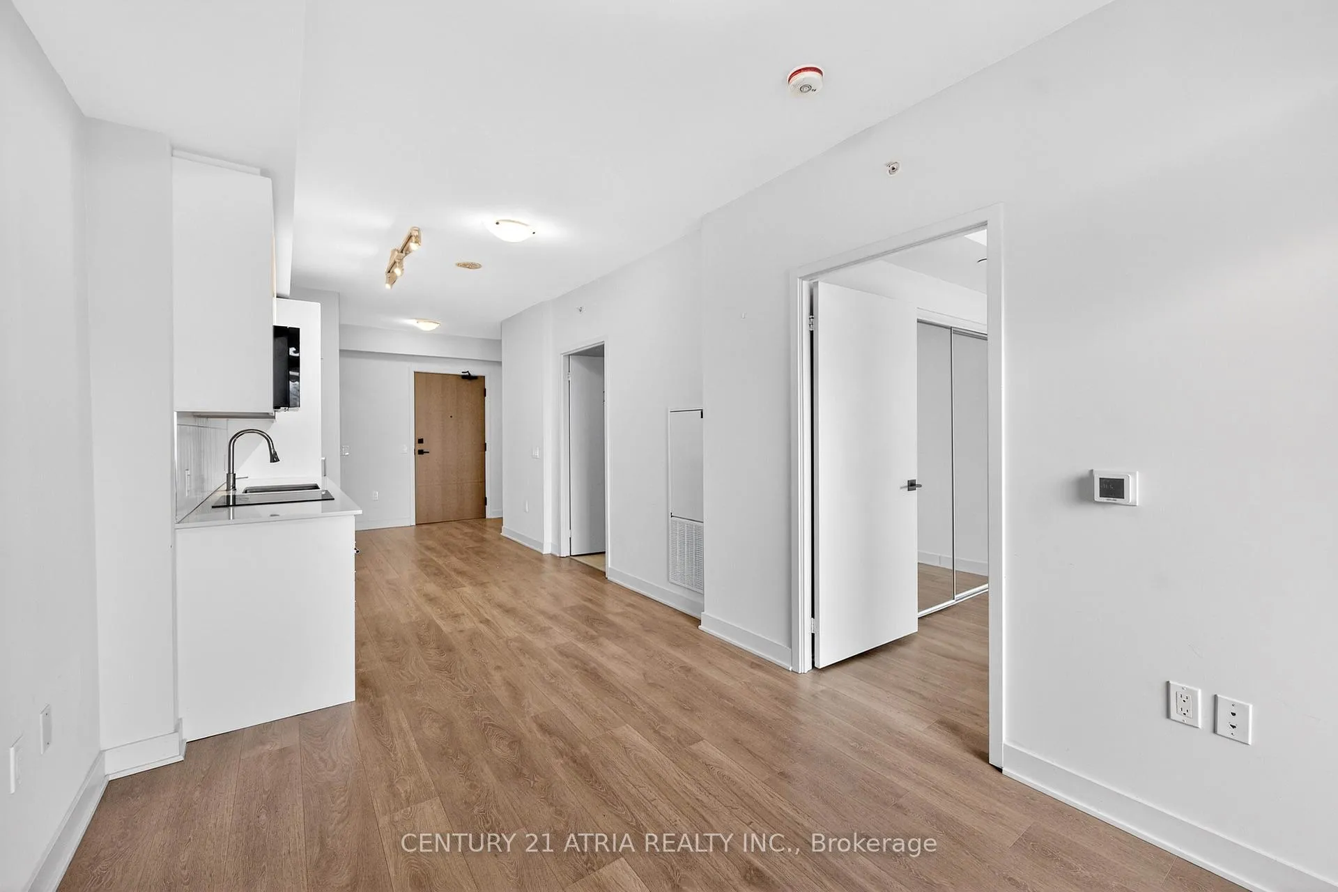 Photo 16 of Unit 3407, 2920 Hwy 7, Vaughan, Concord — HOMEH